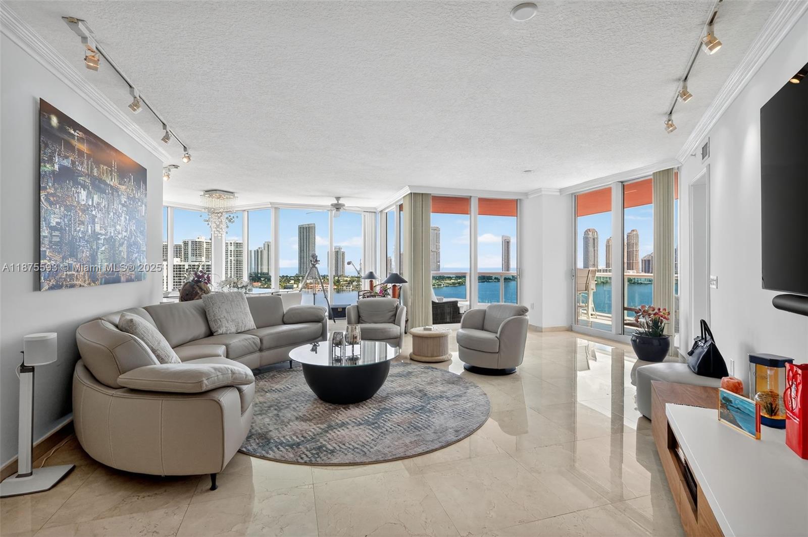 3370 Hidden Bay Dr #1808