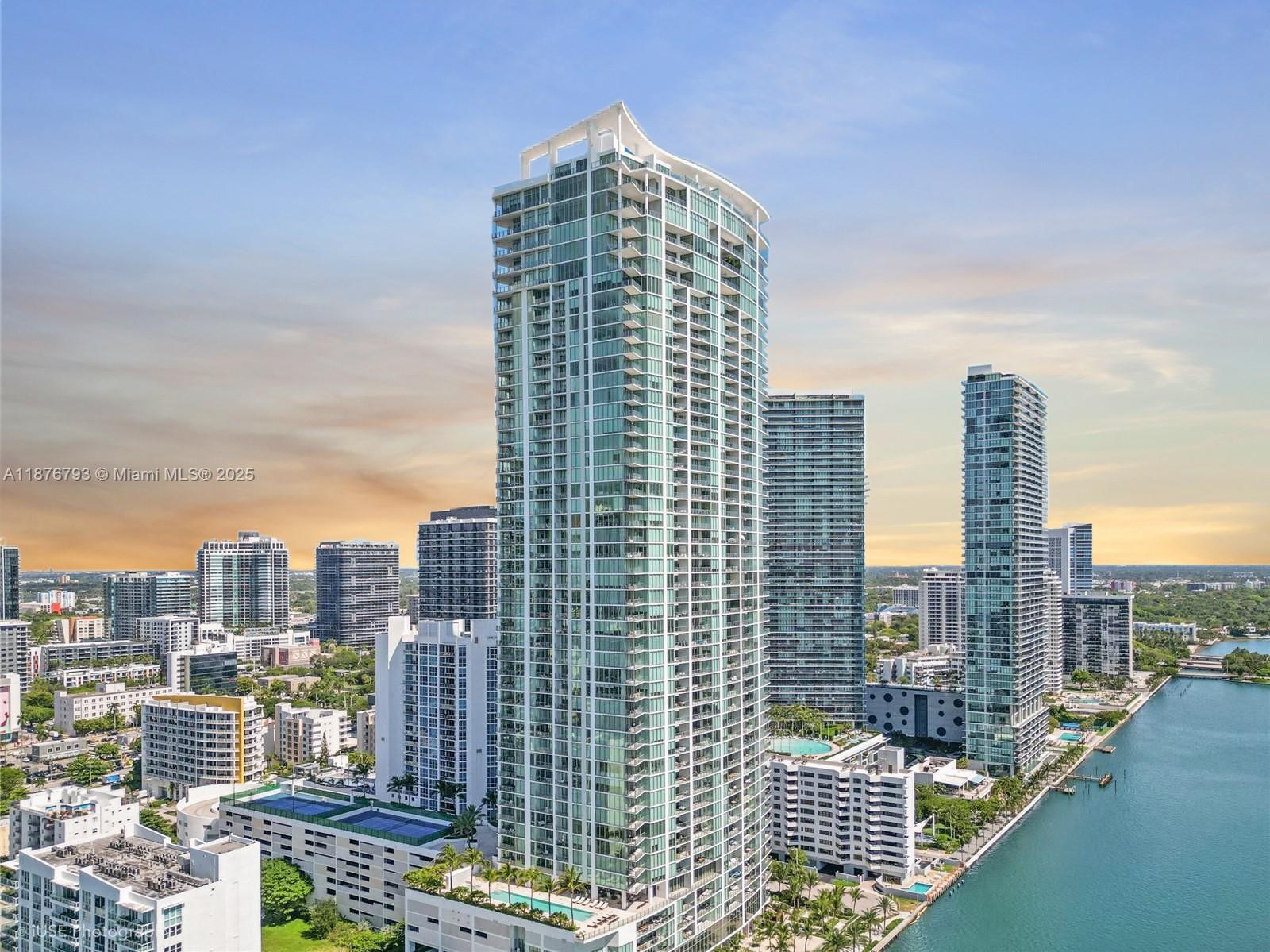 2900 NE 7th Ave #3209