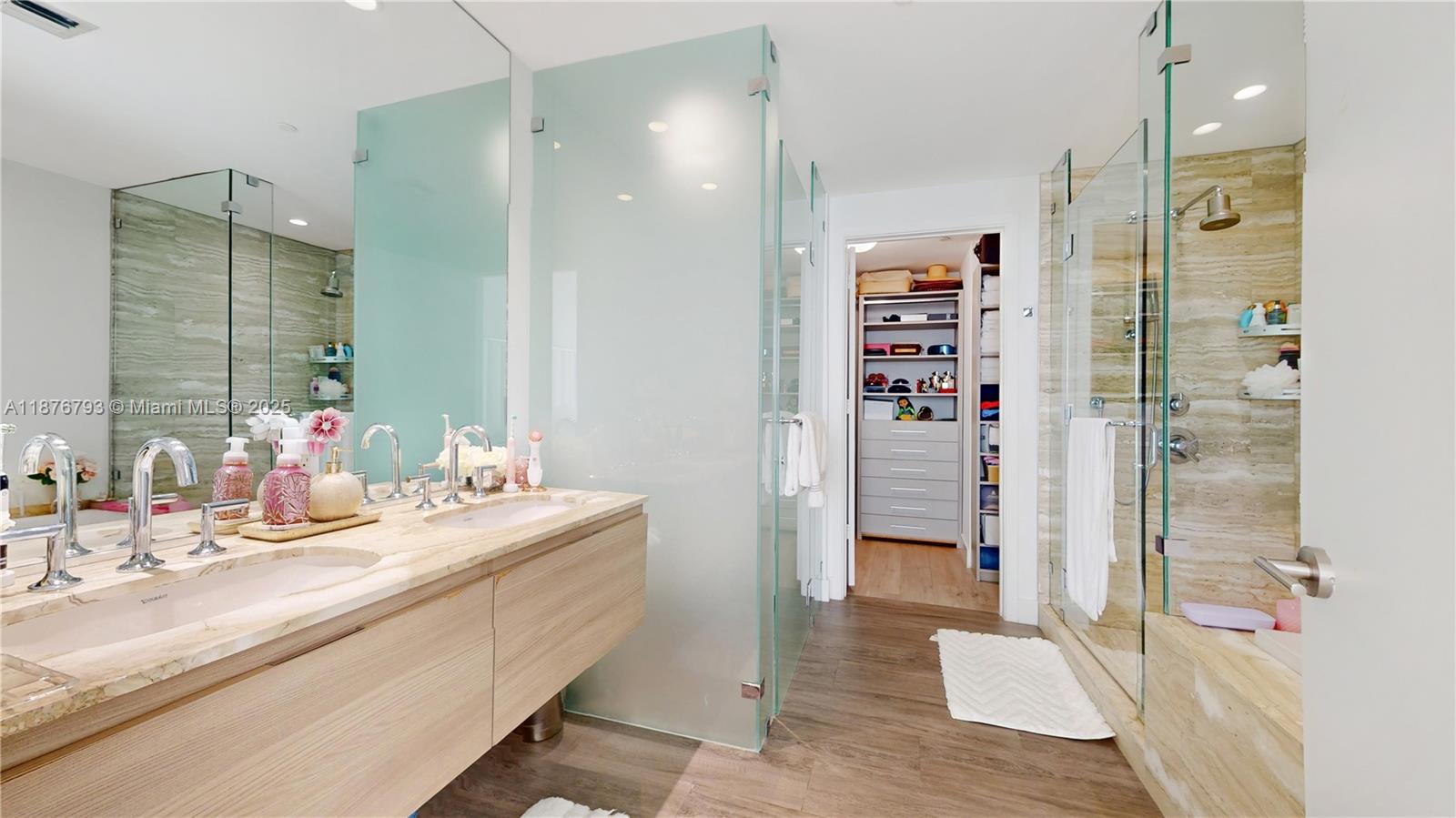 image Biscayne Beach Condo12