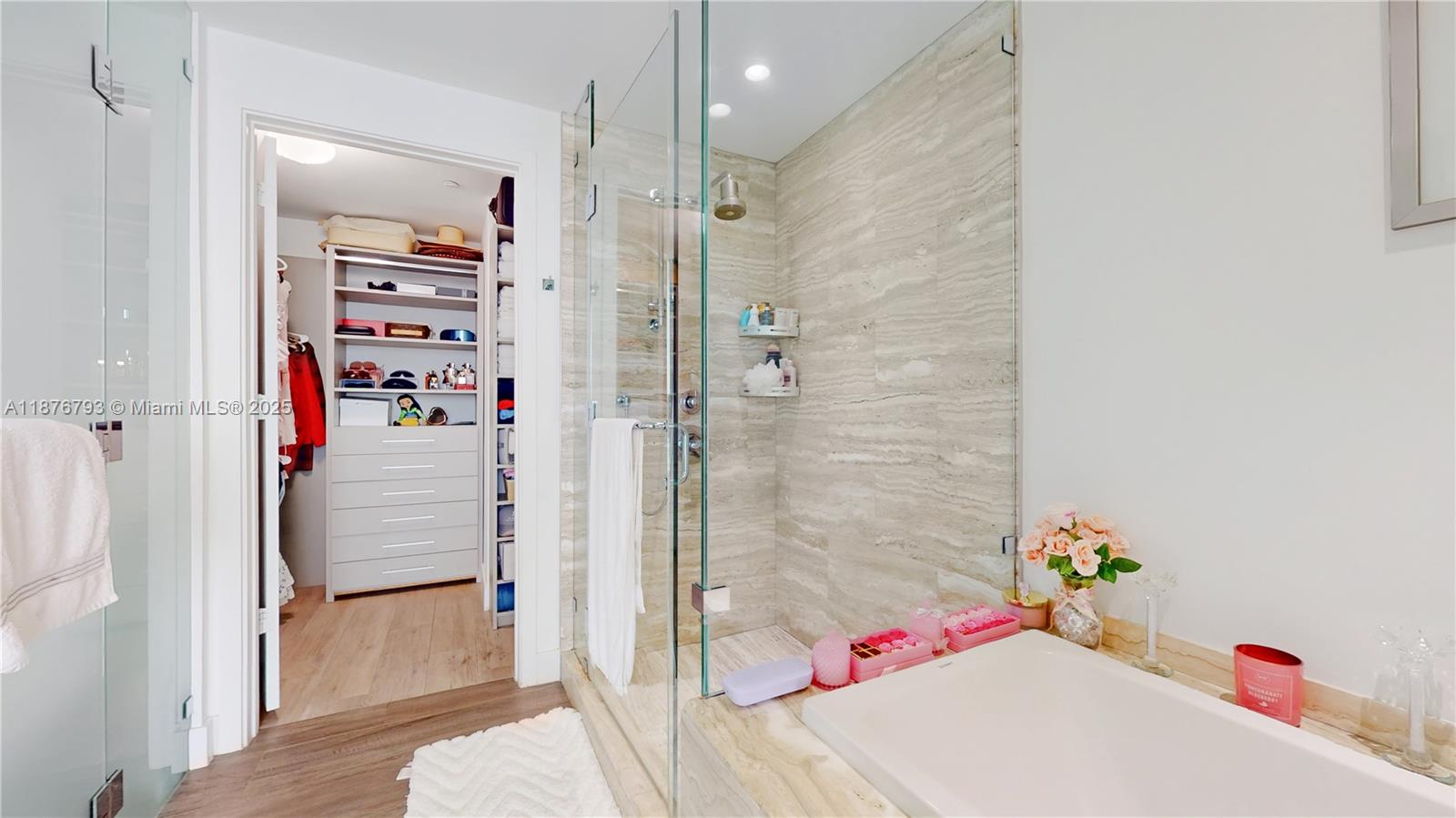 image Biscayne Beach Condo13