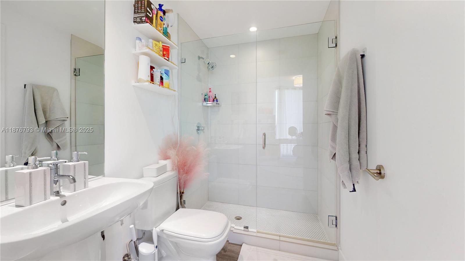 image Biscayne Beach Condo17