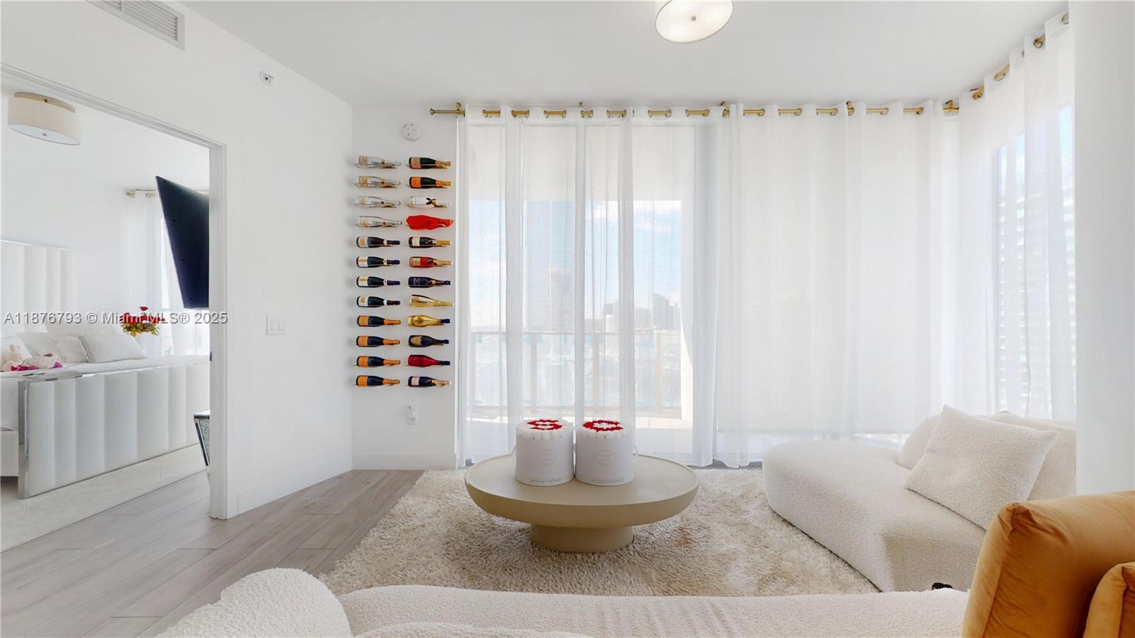 image Biscayne Beach Condo2