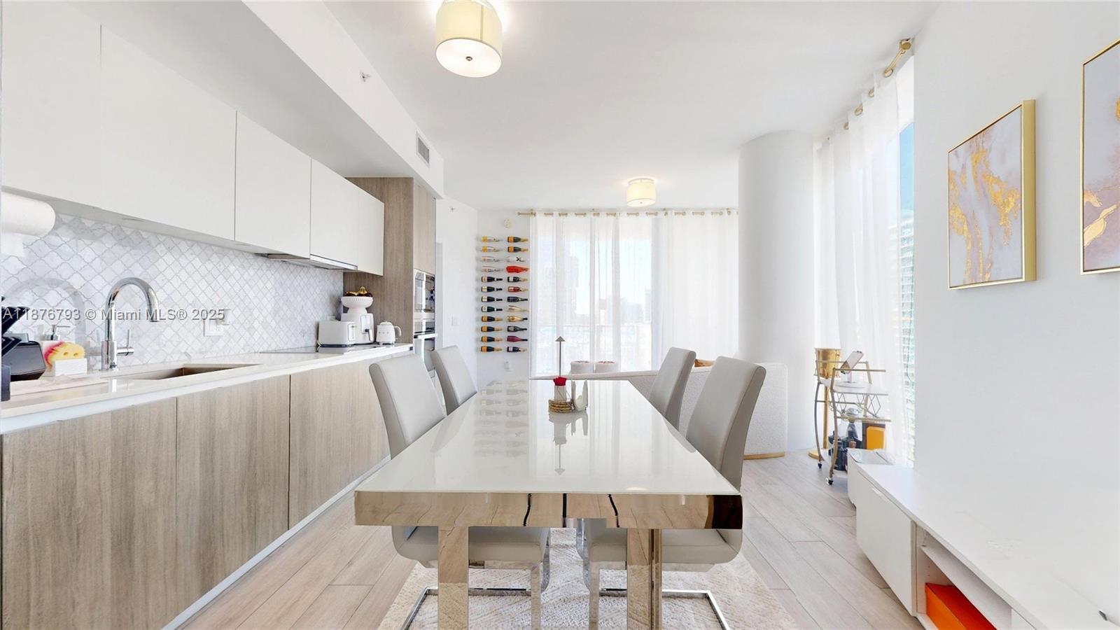 image Biscayne Beach Condo7