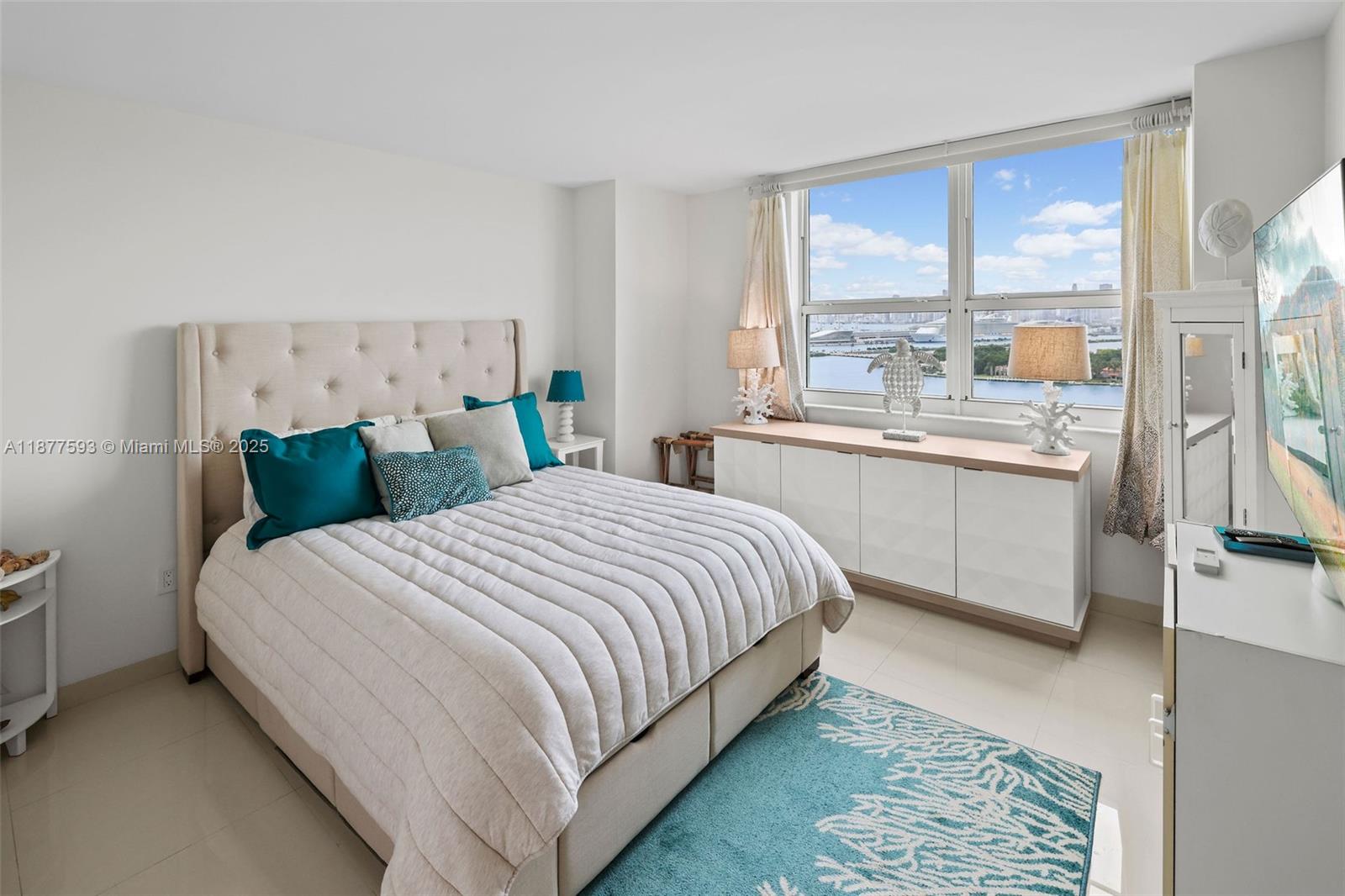 image The Floridian Condo14
