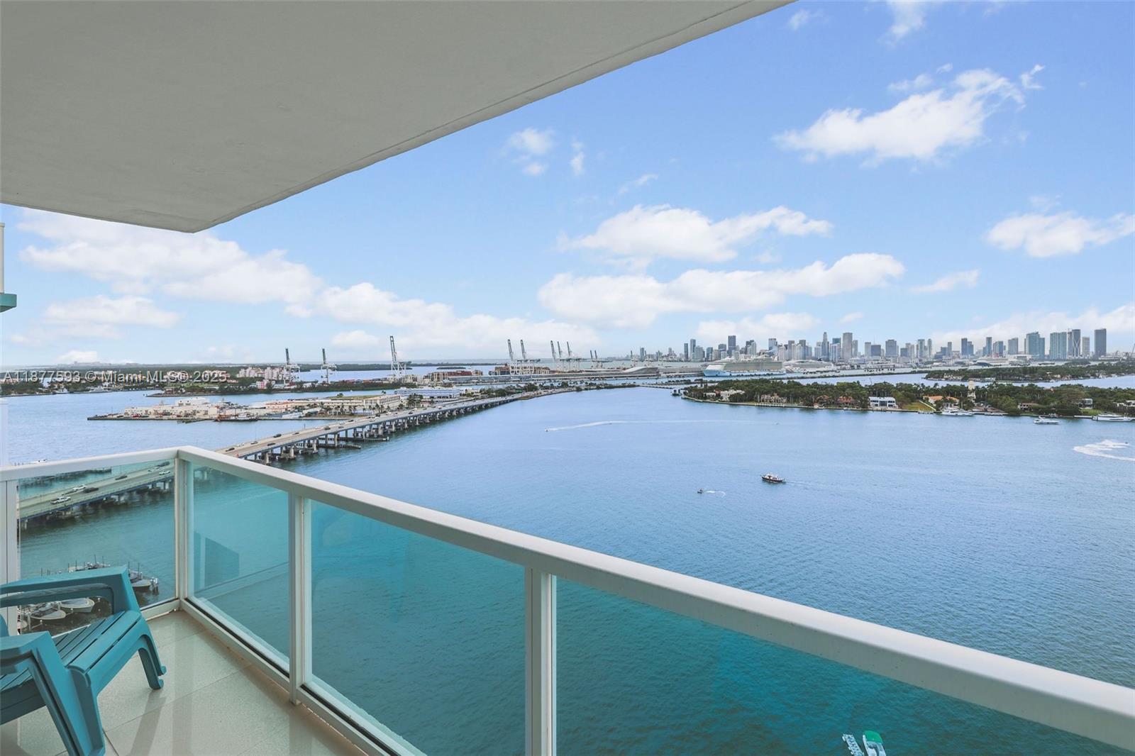 image The Floridian Condo25