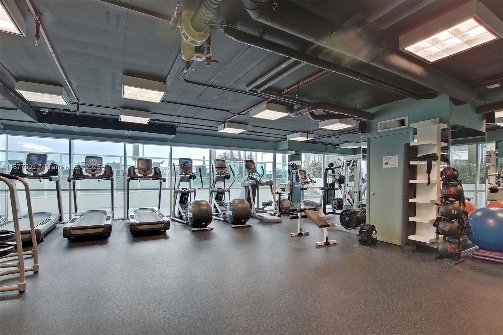 image The Floridian Condo30