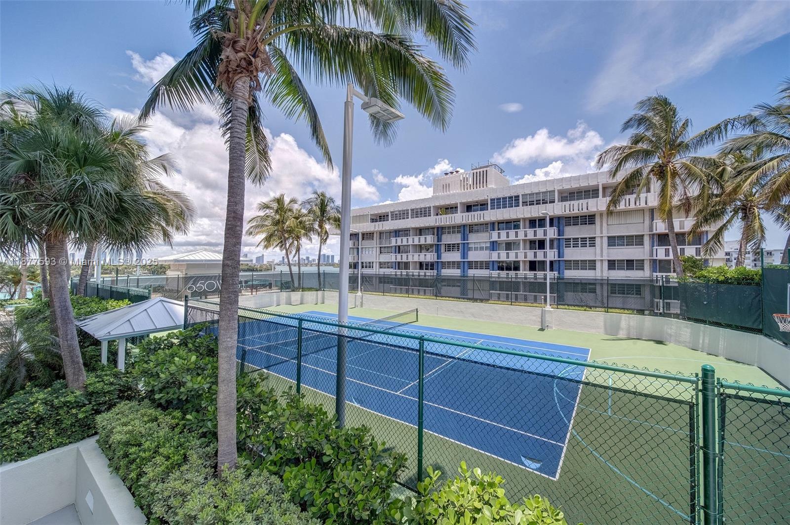 image The Floridian Condo35
