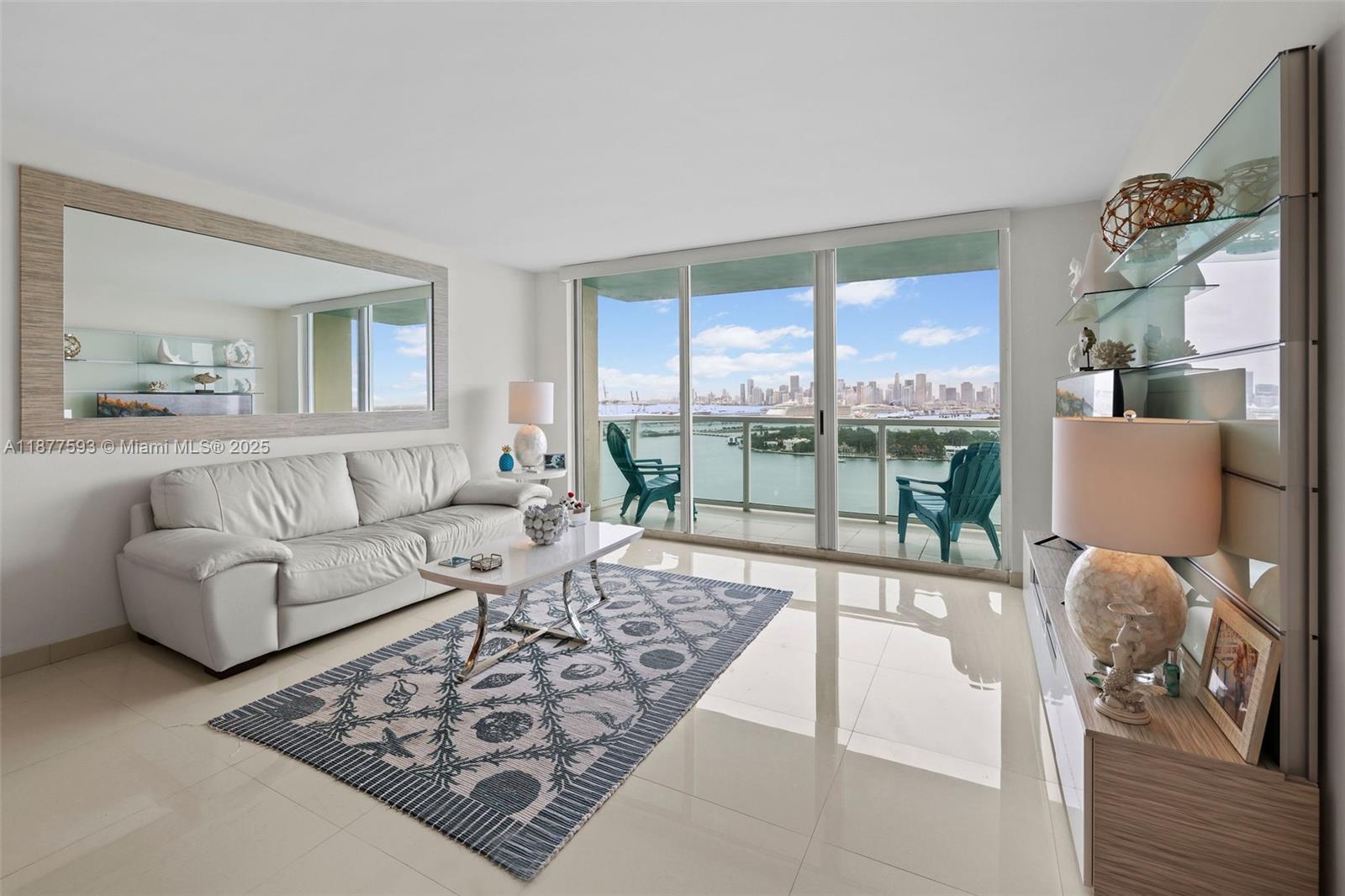 image The Floridian Condo3
