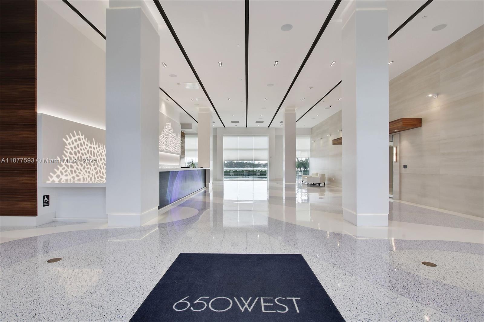 image The Floridian Condo40