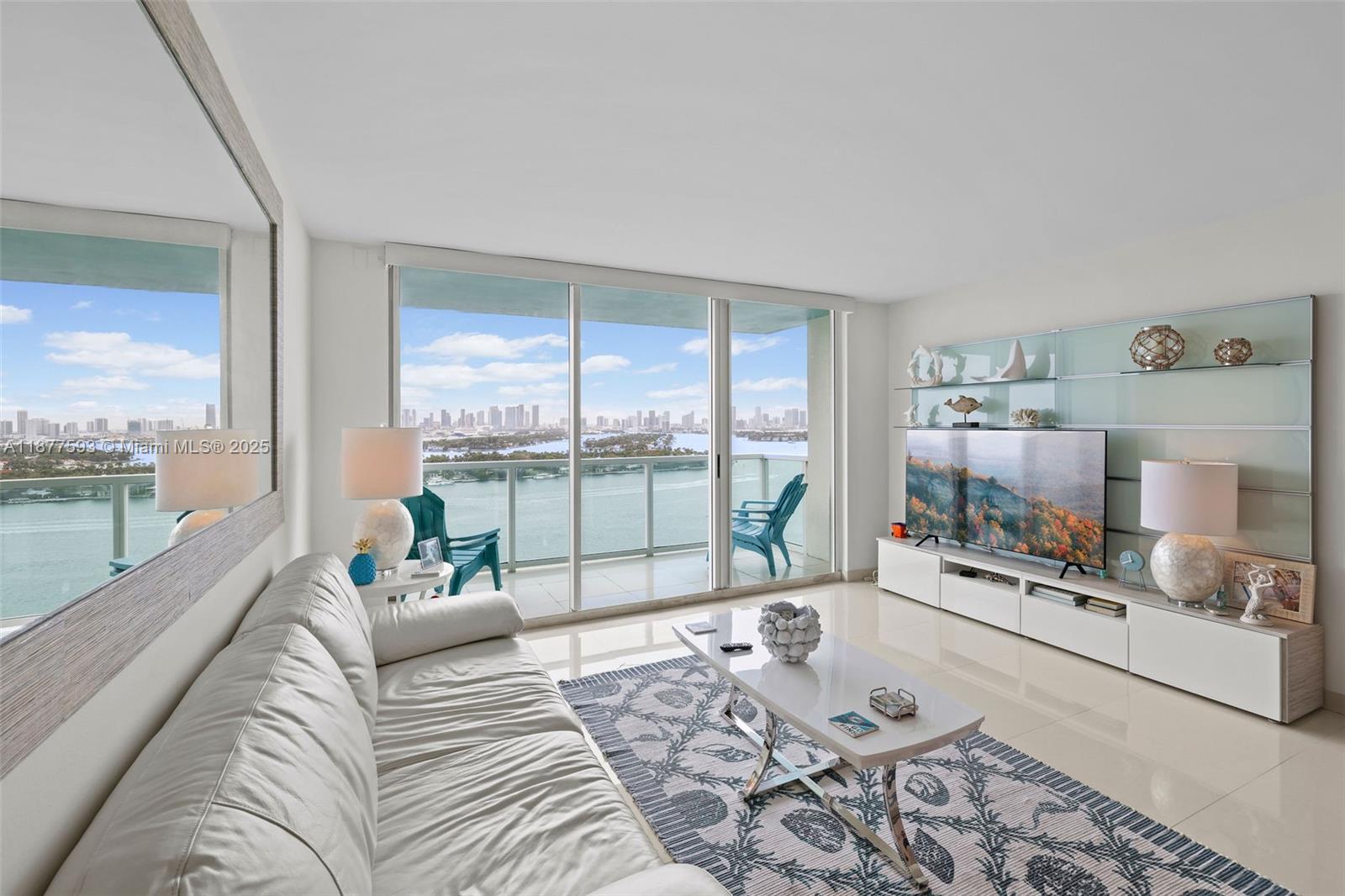 image The Floridian Condo4