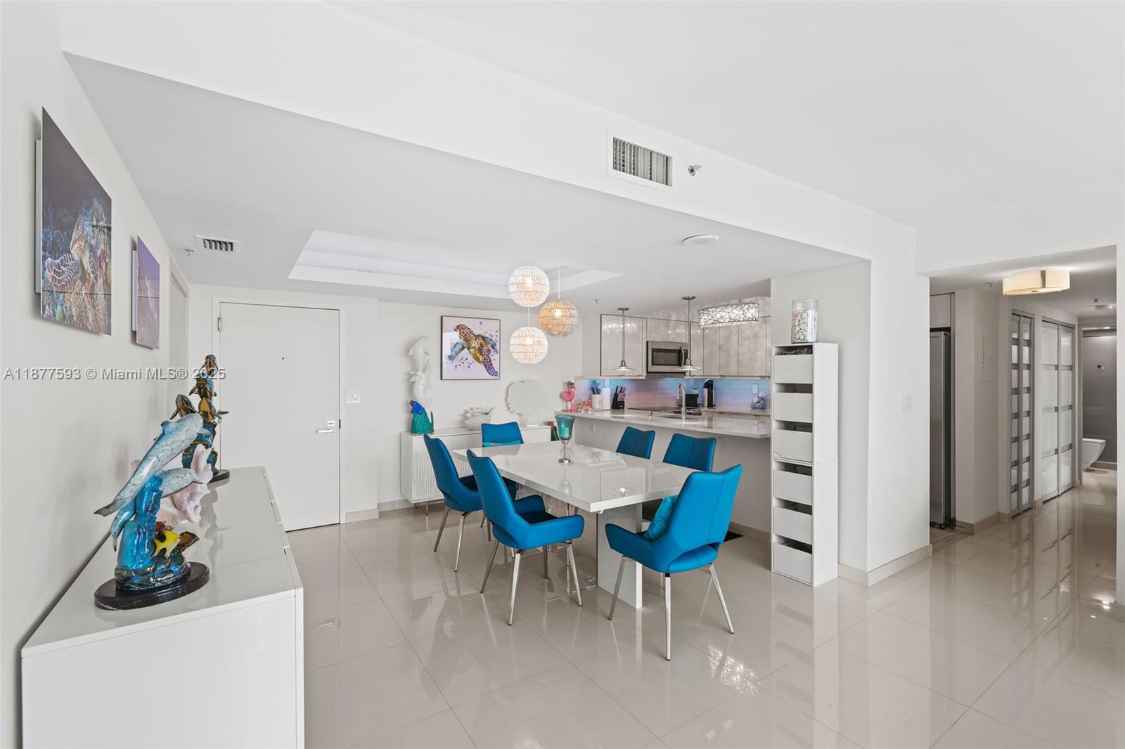 image The Floridian Condo6