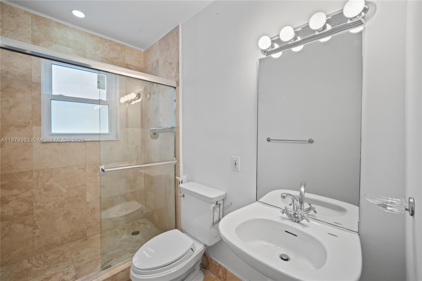 1018 Meridian Ave #5 Miami Beach, FL 33139