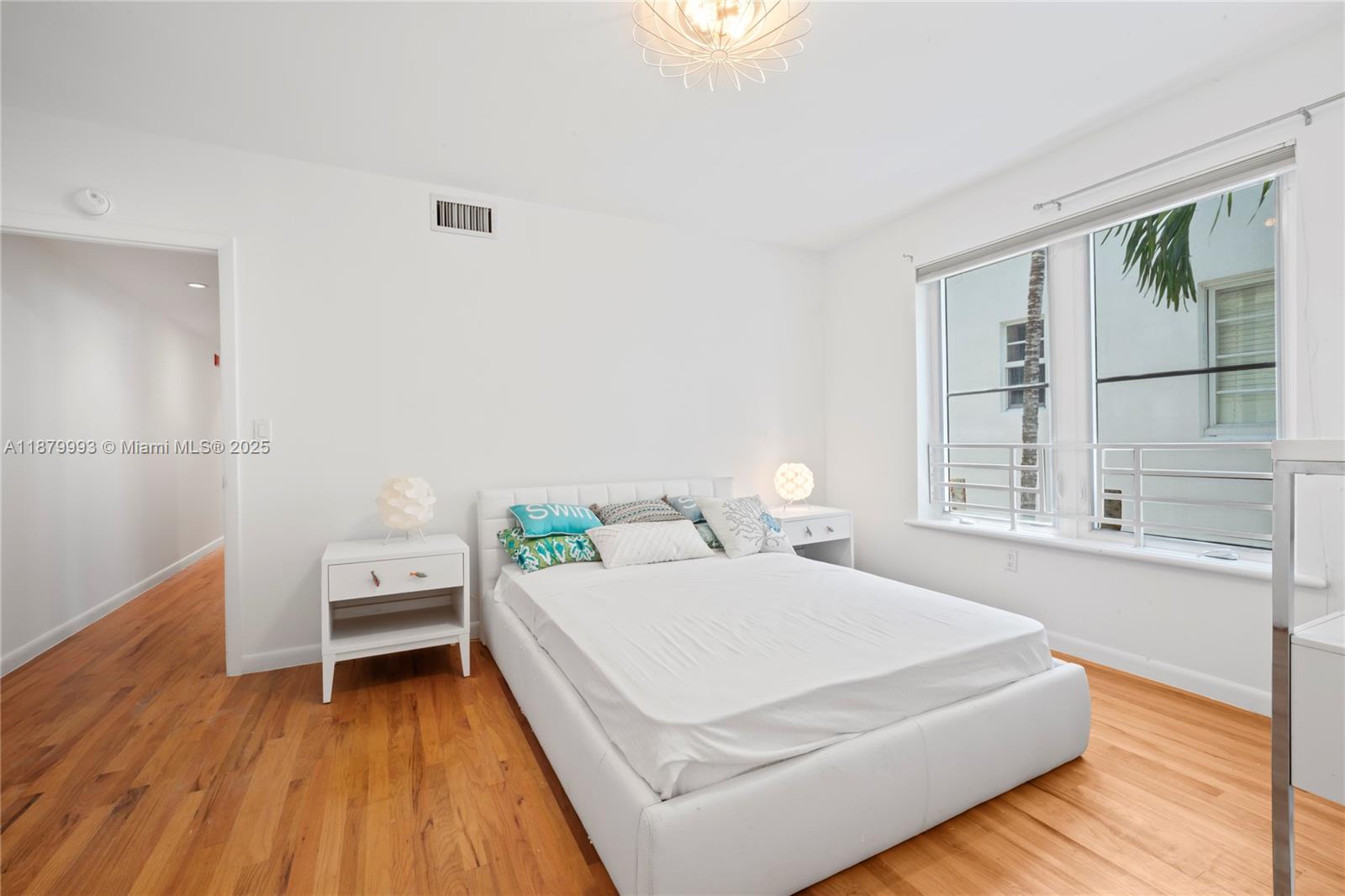 1018 Meridian Ave #5 Miami Beach, FL 33139