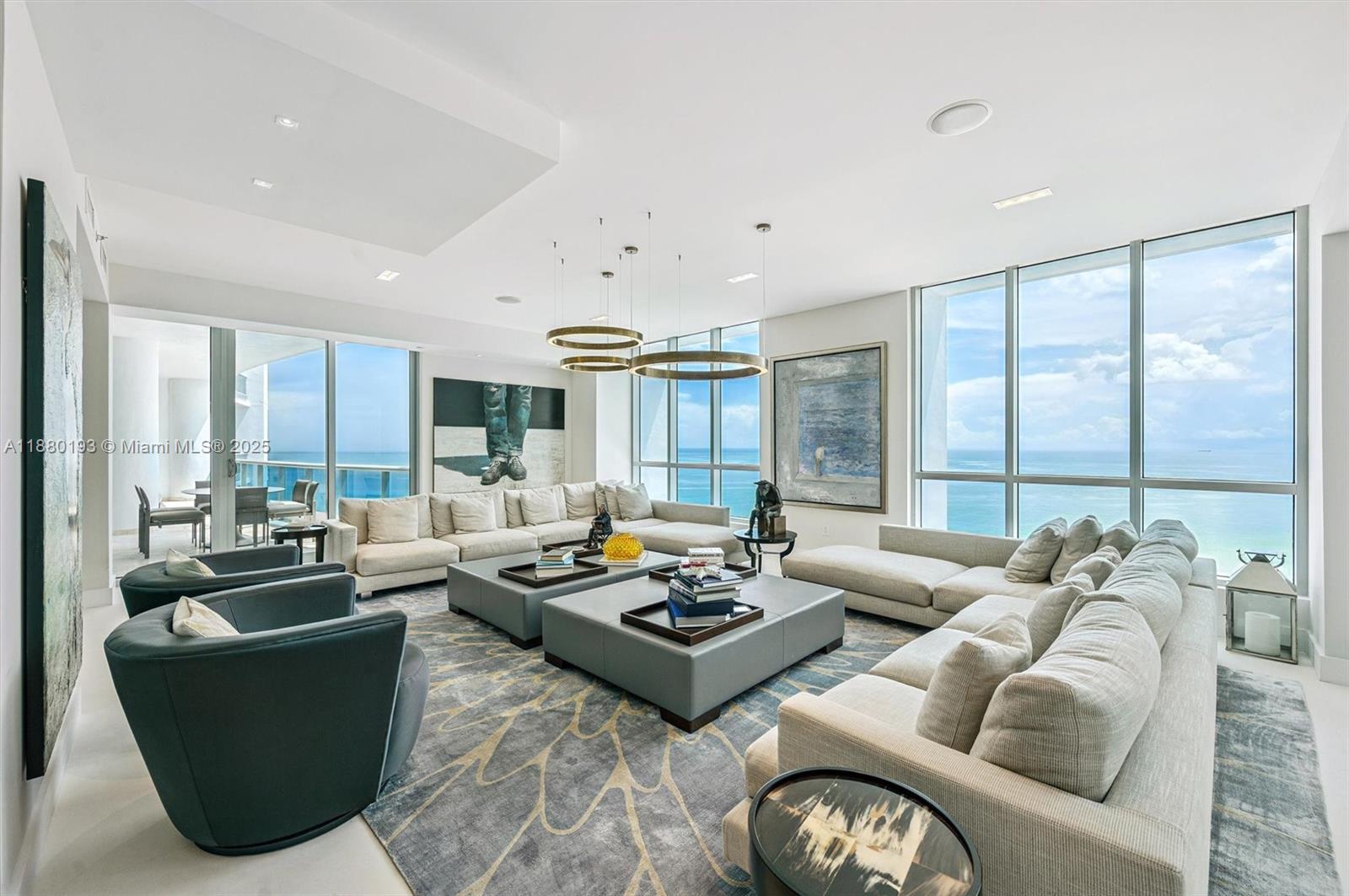 image The Residences At The Bat0