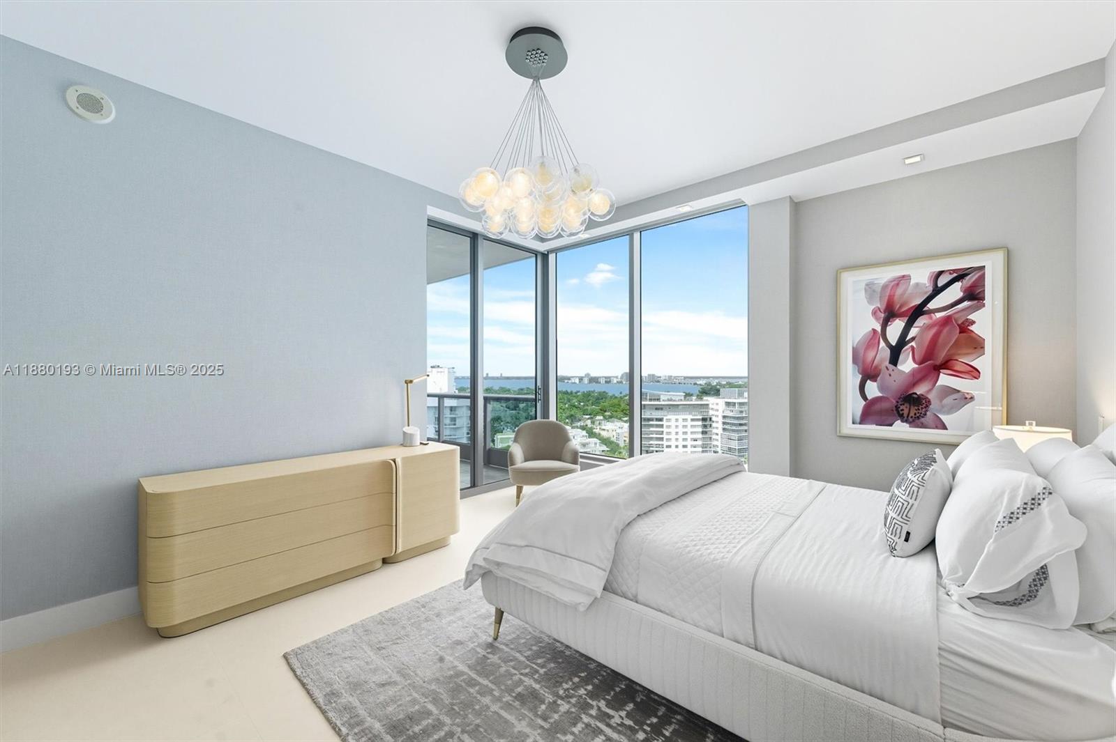 image The Residences At The Bat34