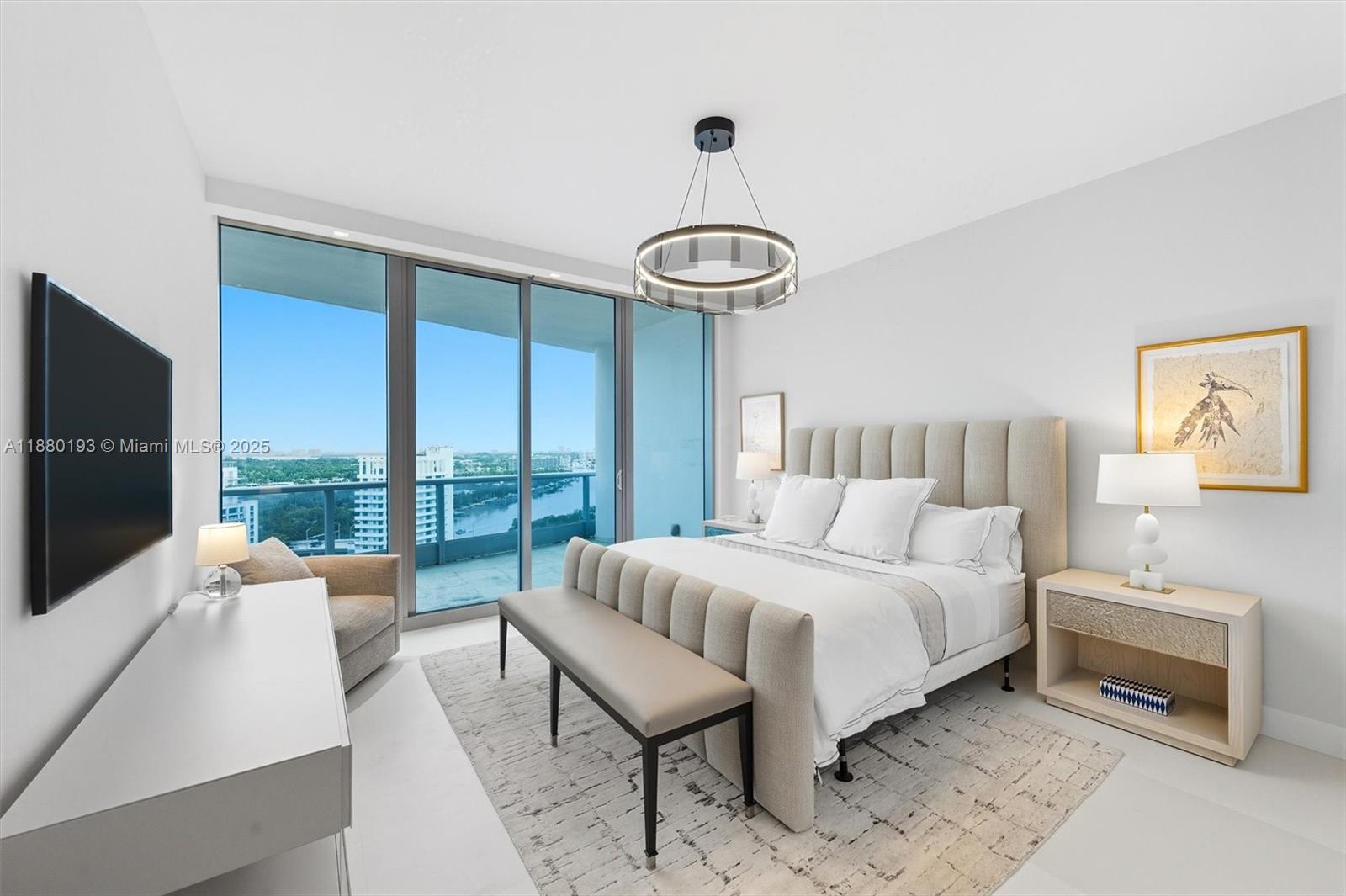 image The Residences At The Bat36