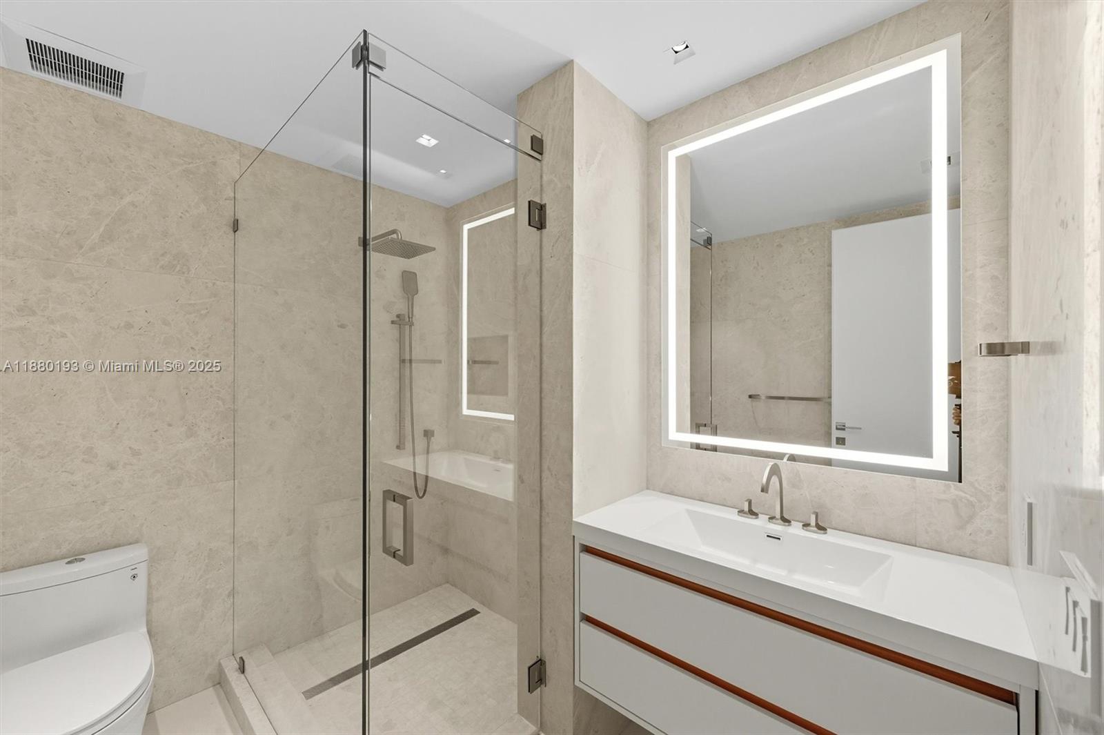 image The Residences At The Bat37