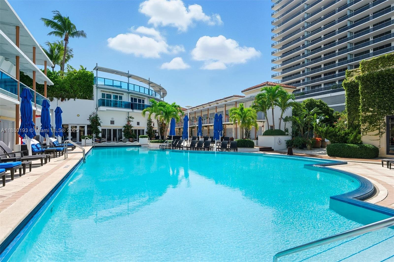 image The Residences At The Bat47