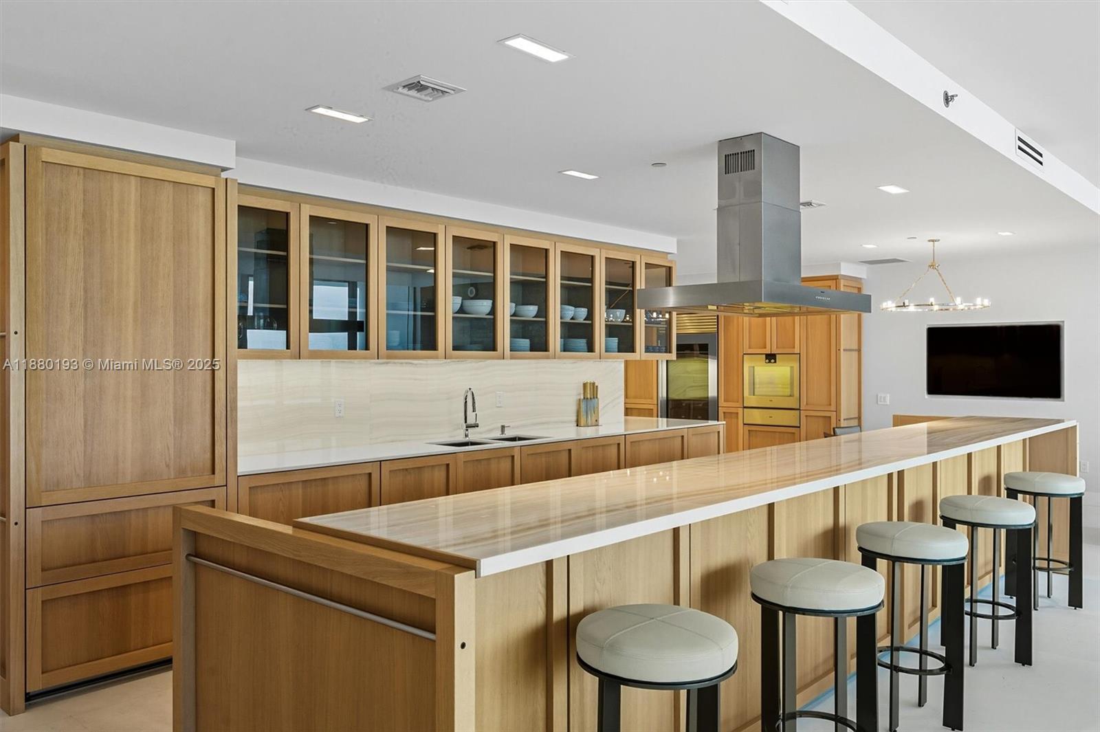 image The Residences At The Bat8