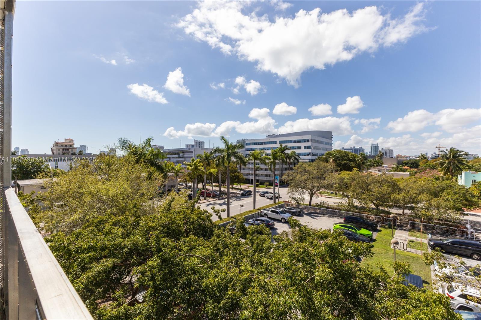 image The Montclair Condo30