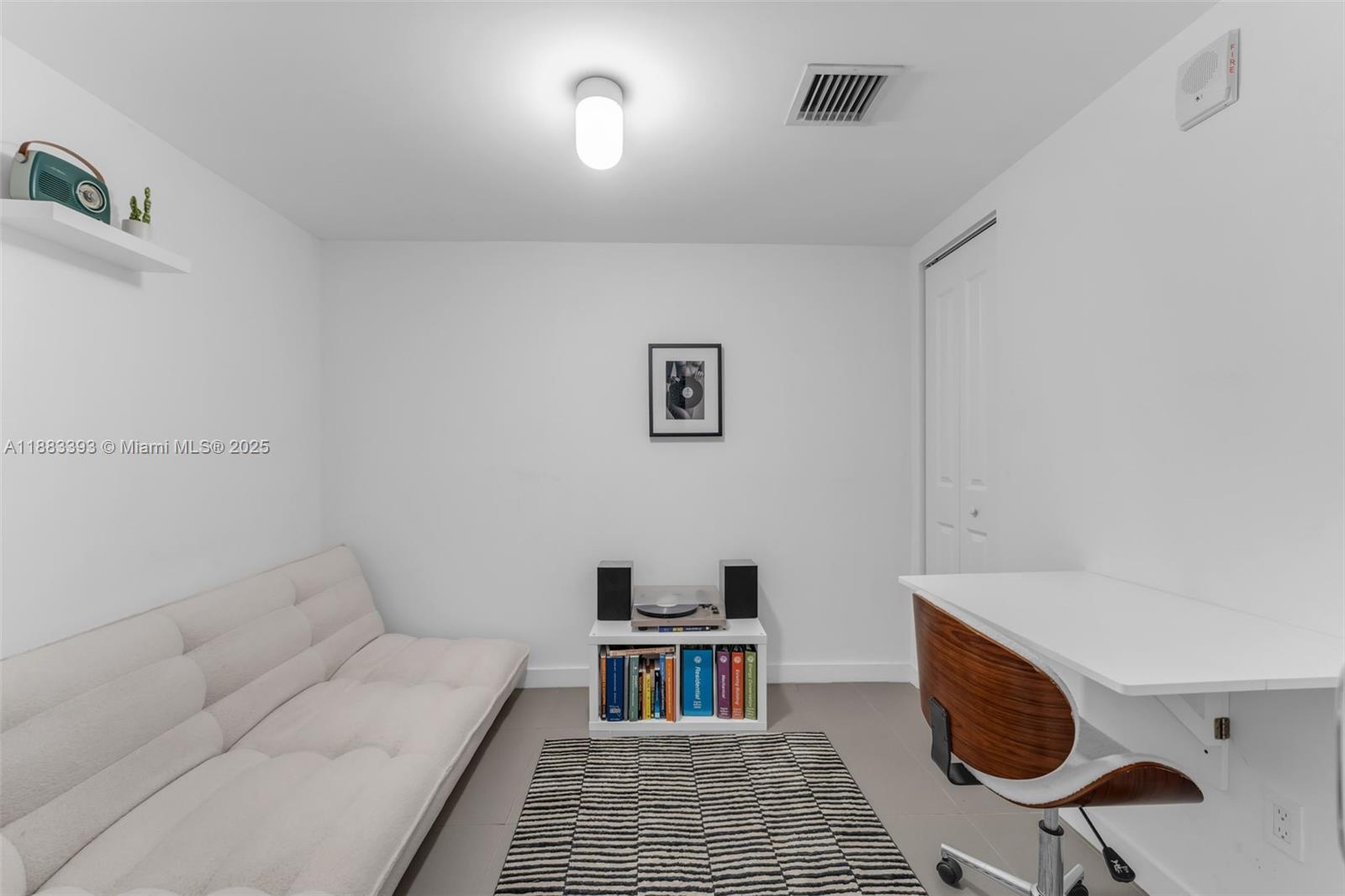 image Canvas Condo10