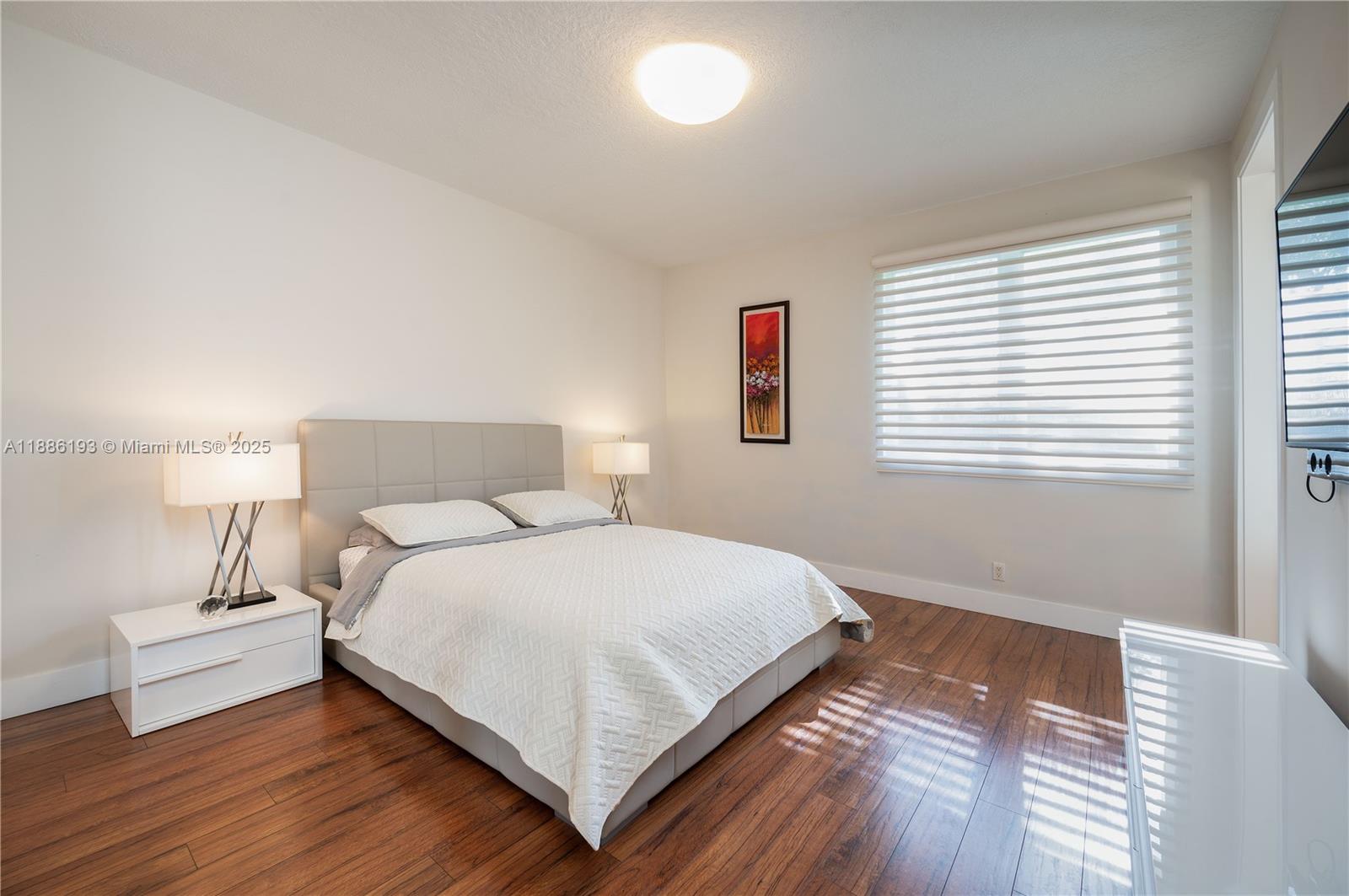 3425 Saddlebrook Ln Weston, FL 33331