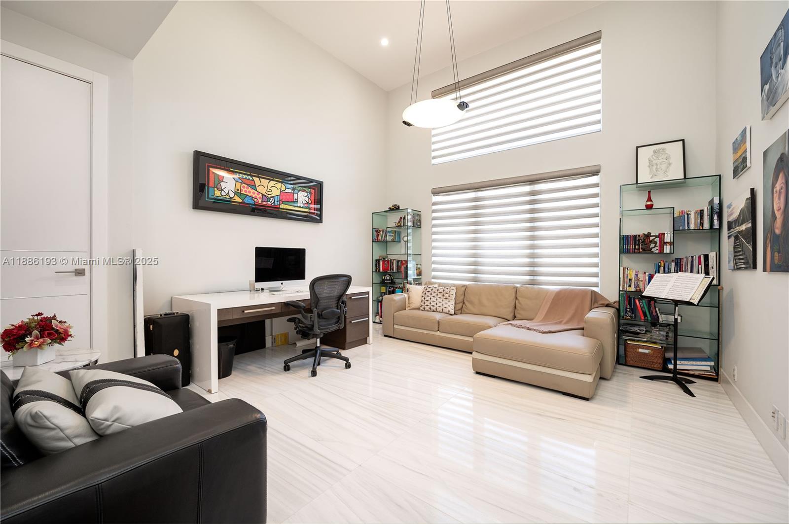 3425 Saddlebrook Ln Weston, FL 33331