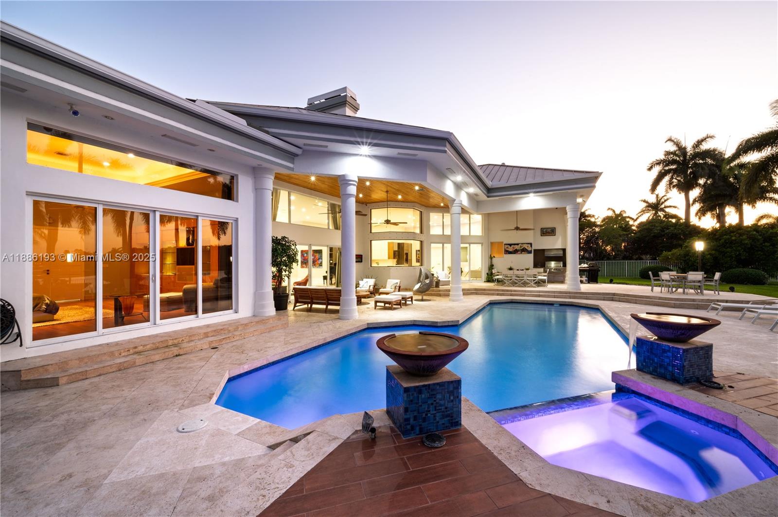 3425 Saddlebrook Ln Weston, FL 33331