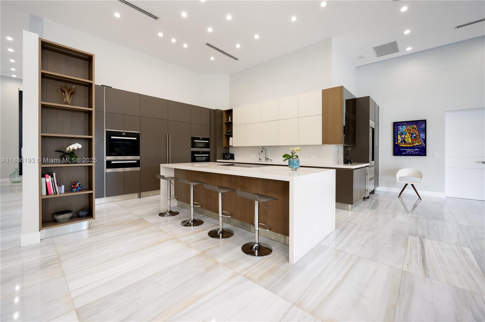 3425 Saddlebrook Ln Weston, FL 33331