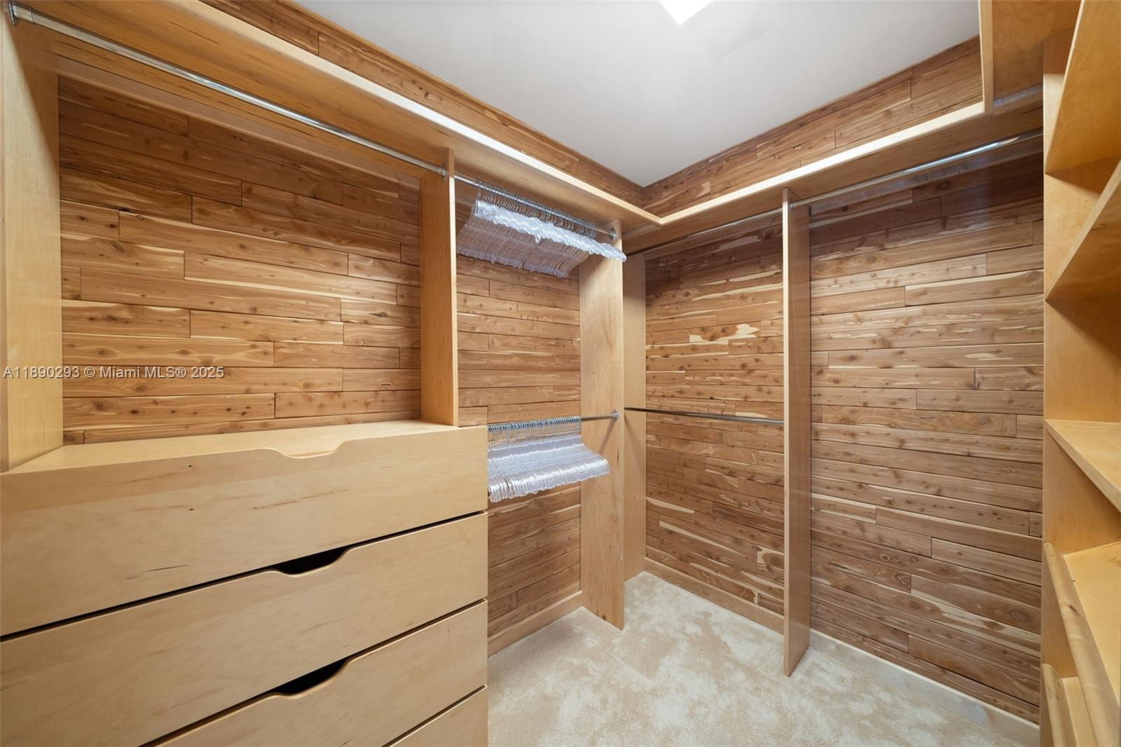 520 Brickell Key Dr #UPH-03 Miami, FL 33131