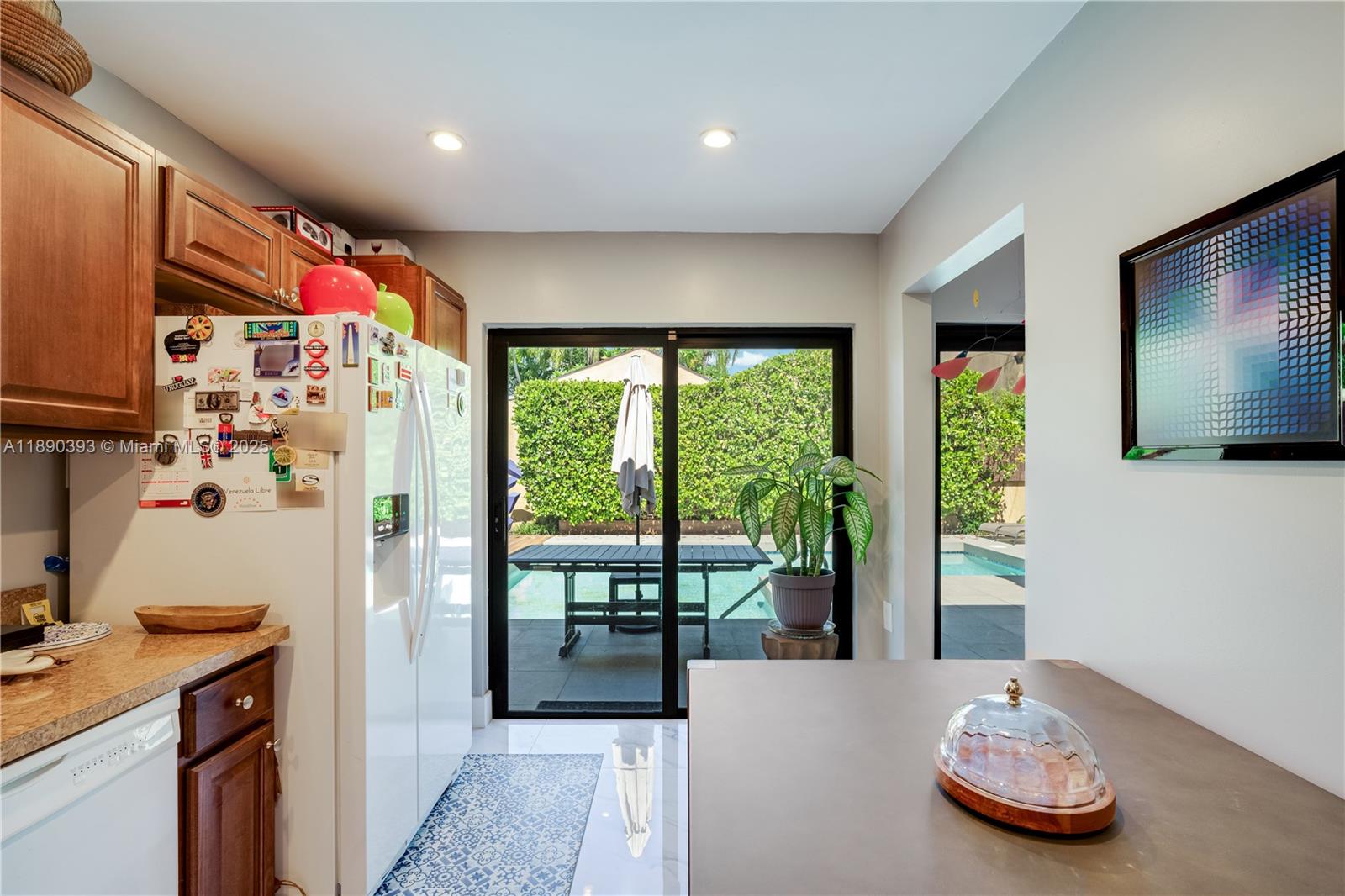 1017 NE 202nd Ln,Miami, FL 33179