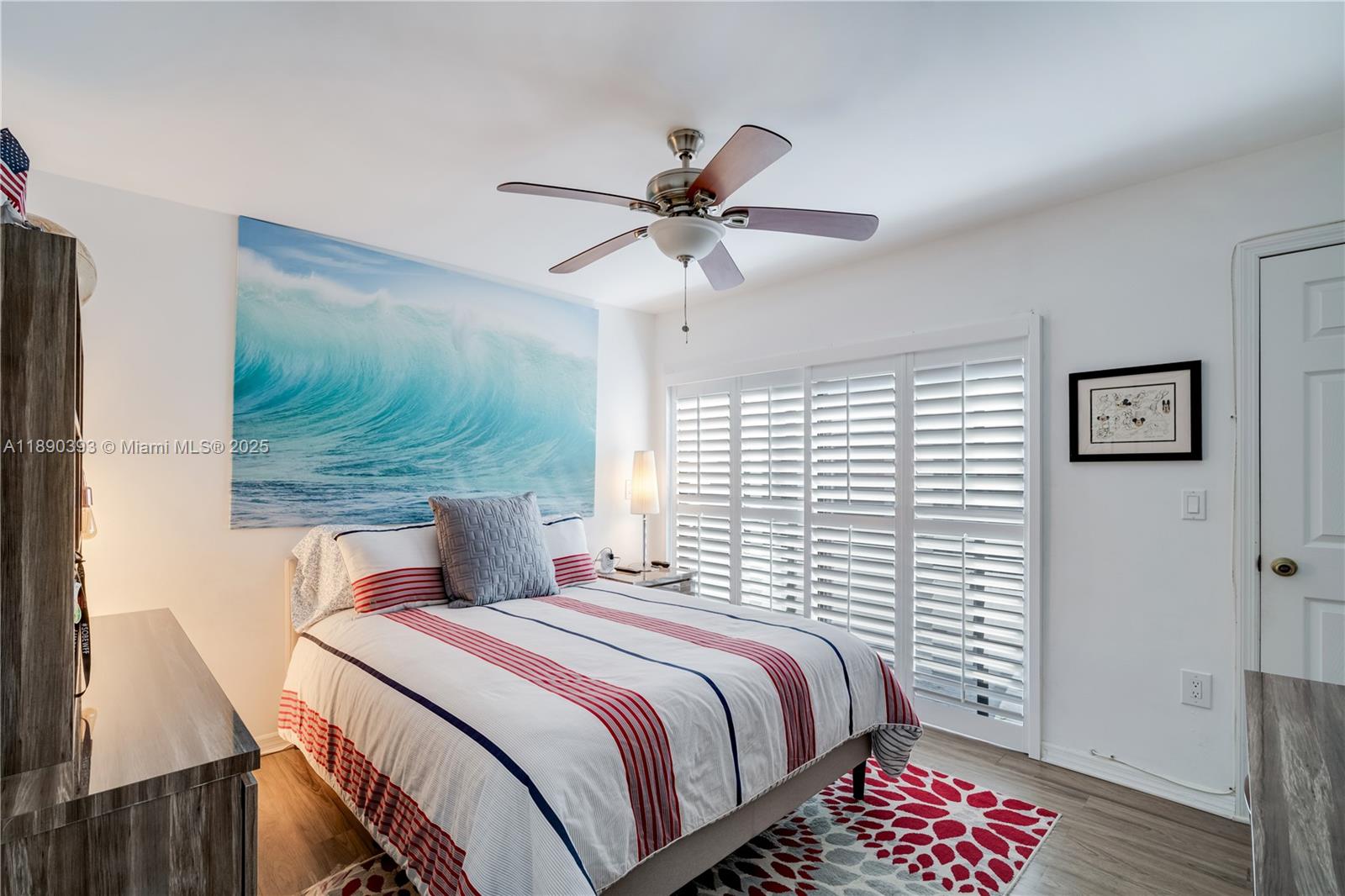 1017 NE 202nd Ln,Miami, FL 33179