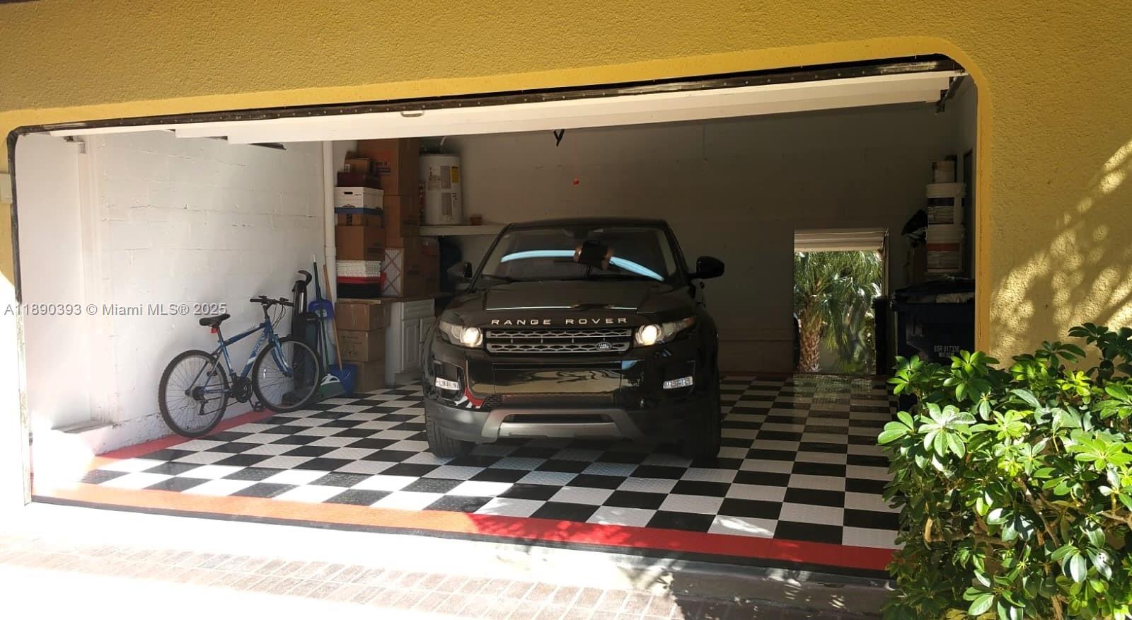 1017 NE 202nd Ln,Miami, FL 33179