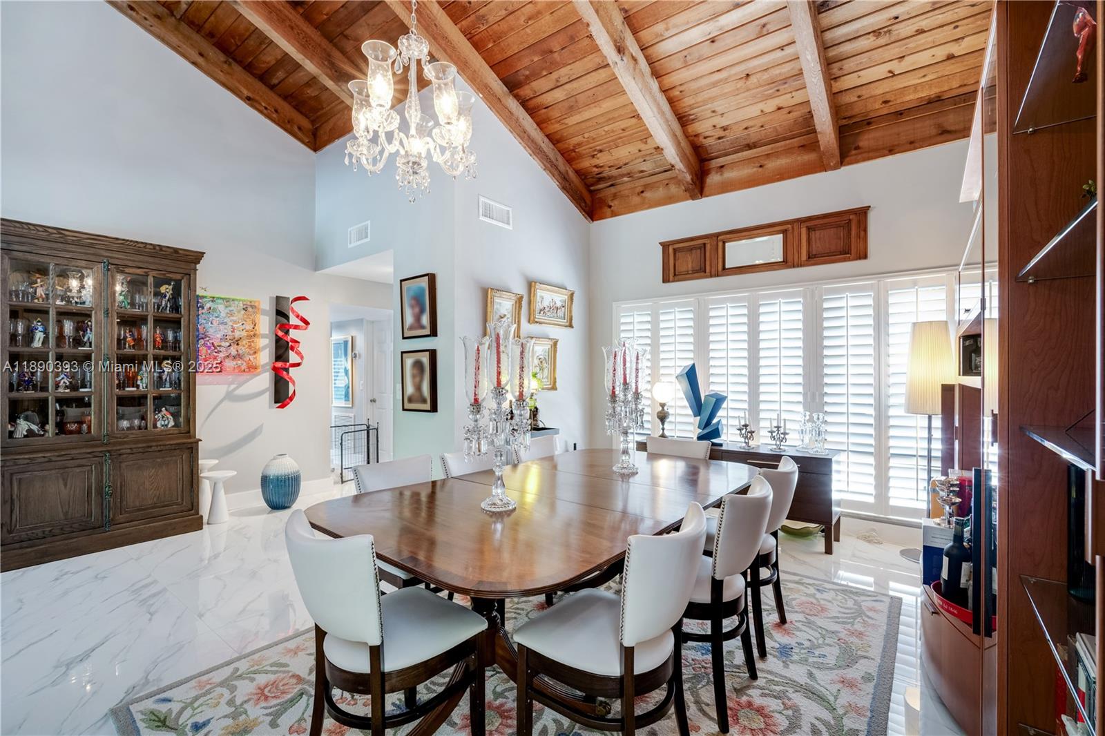 1017 NE 202nd Ln,Miami, FL 33179