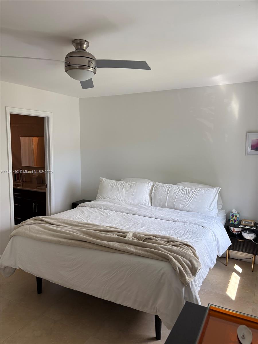 5555 Ludlam Rd #25 South Miami, FL 33155