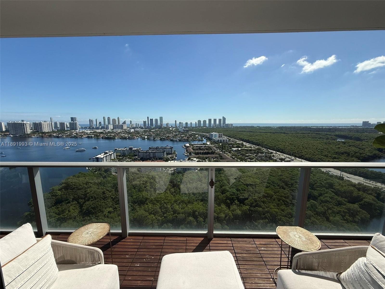 16385 Biscayne Blvd #3018 North Miami Beach, FL 33160