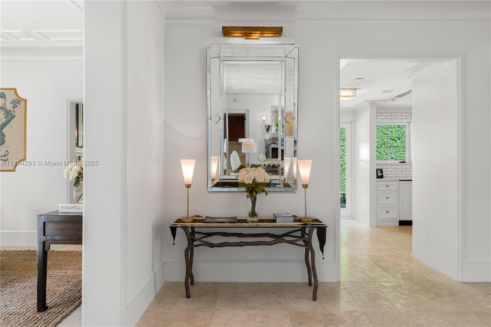 2830 Lucerne Ave Miami Beach, FL 33140 2830 Lucerne Ave Miami Beach, FL 33140