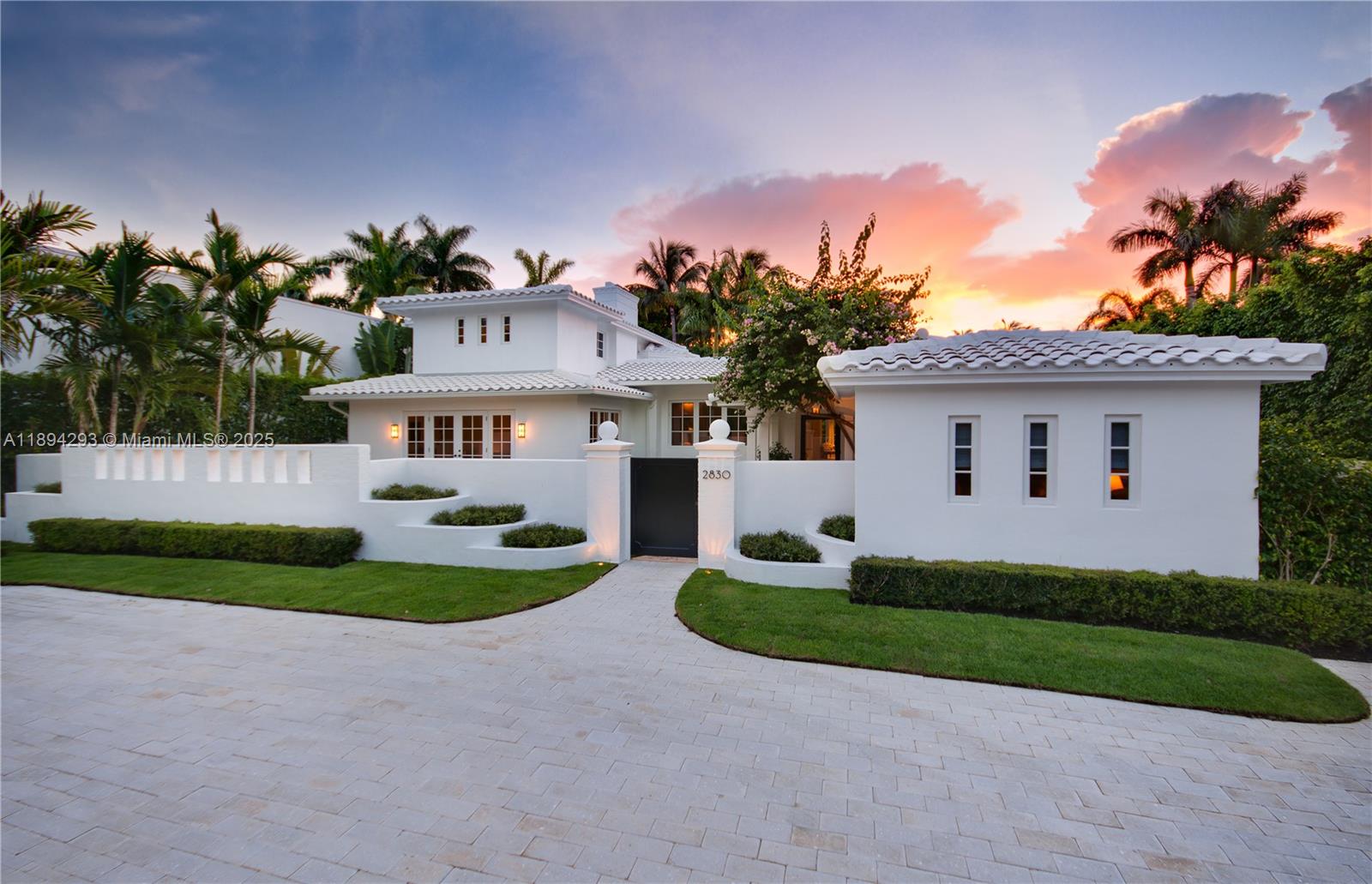 2830 Lucerne Ave Miami Beach, FL 33140 2830 Lucerne Ave Miami Beach, FL 33140