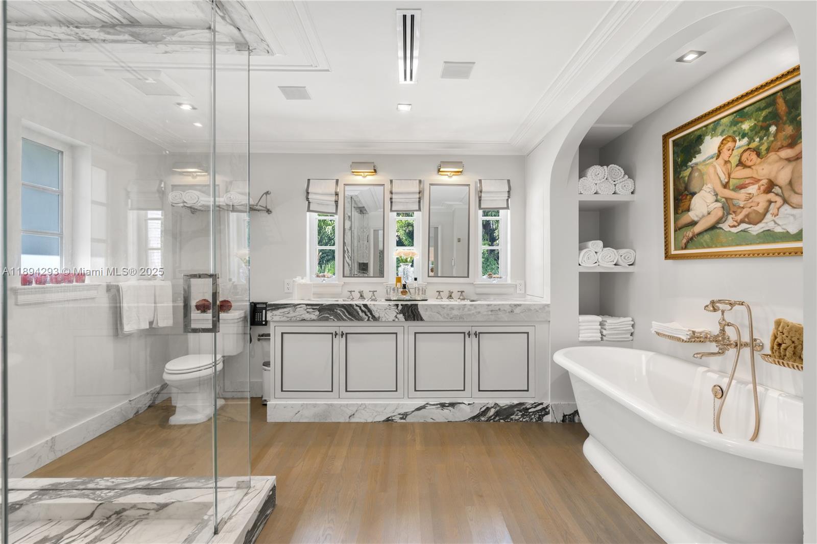 2830 Lucerne Ave Miami Beach, FL 33140 2830 Lucerne Ave Miami Beach, FL 33140