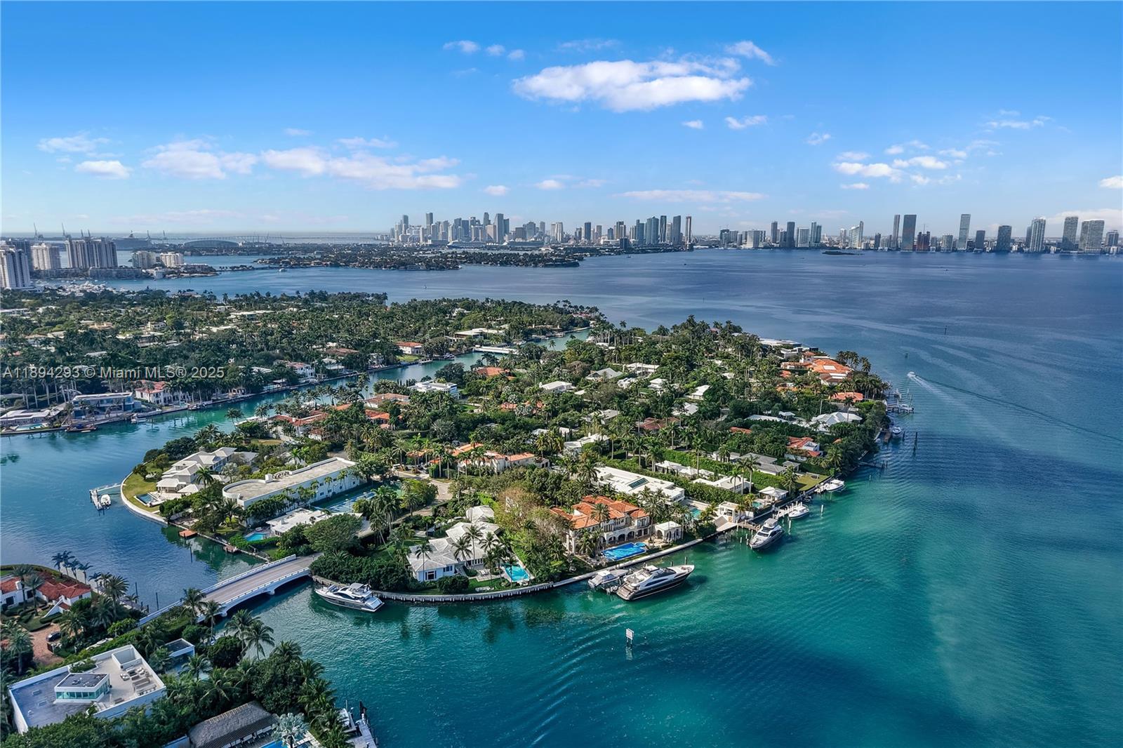2830 Lucerne Ave Miami Beach, FL 33140 2830 Lucerne Ave Miami Beach, FL 33140