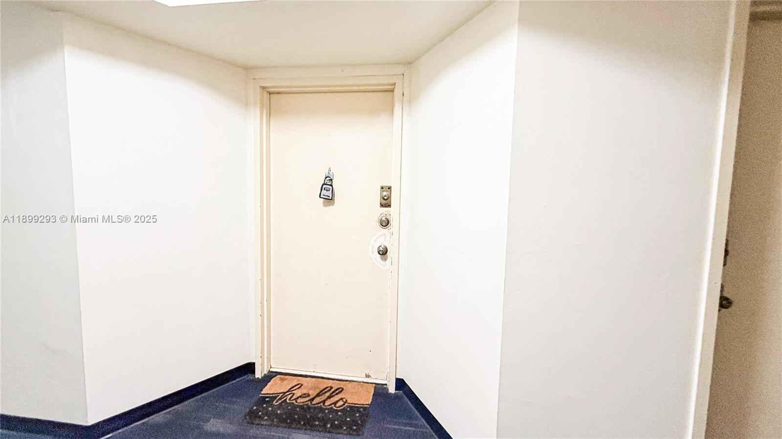 1351 NE Miami Gdns Dr #1423E