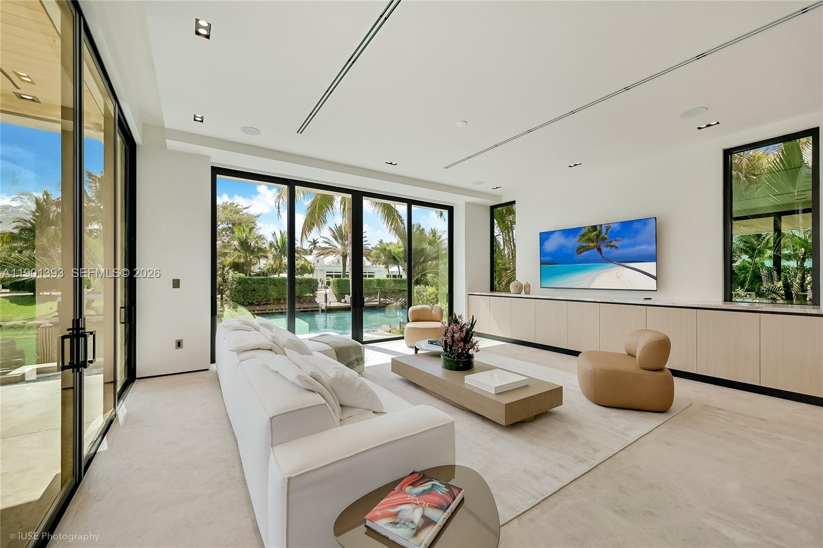 770 Lake Rd Miami, FL 33137