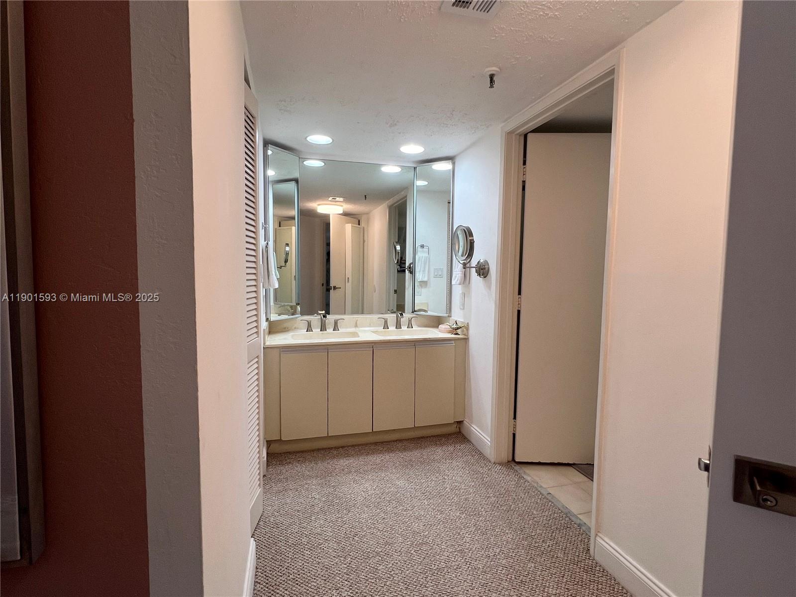 image Brickell Key One23