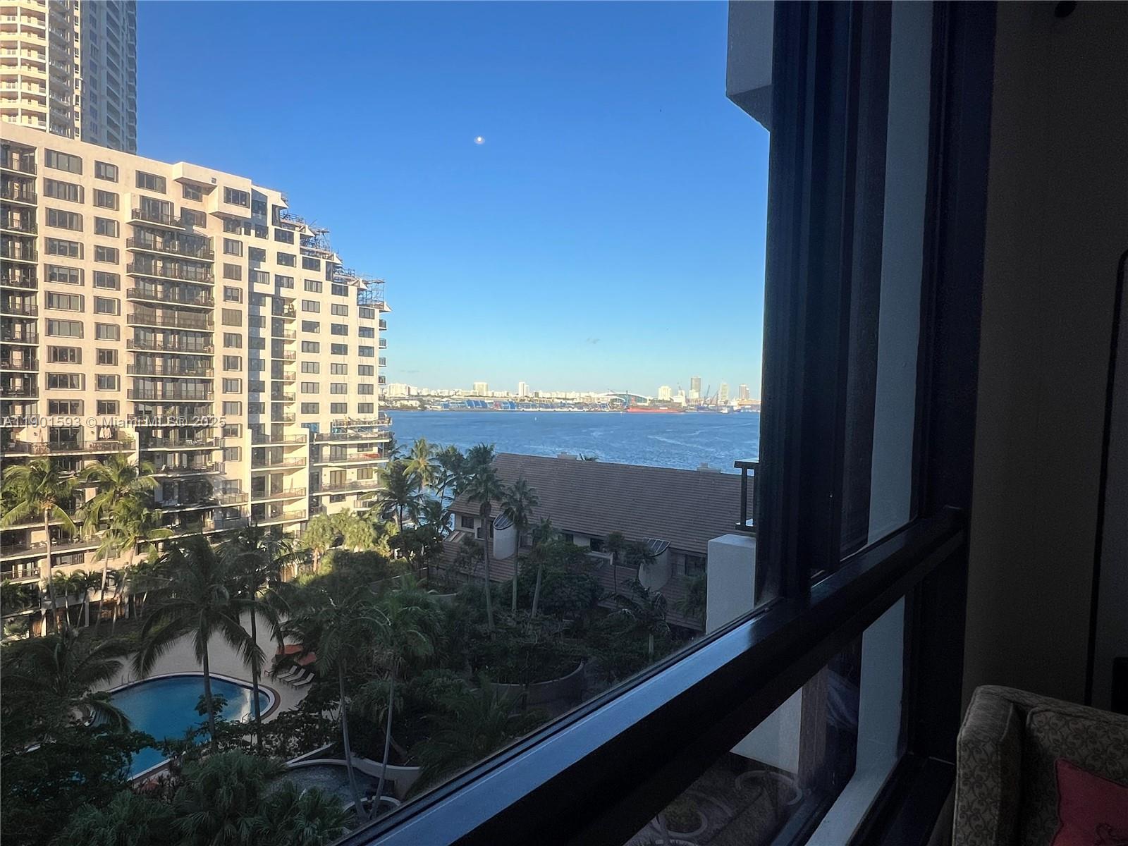 image Brickell Key One35