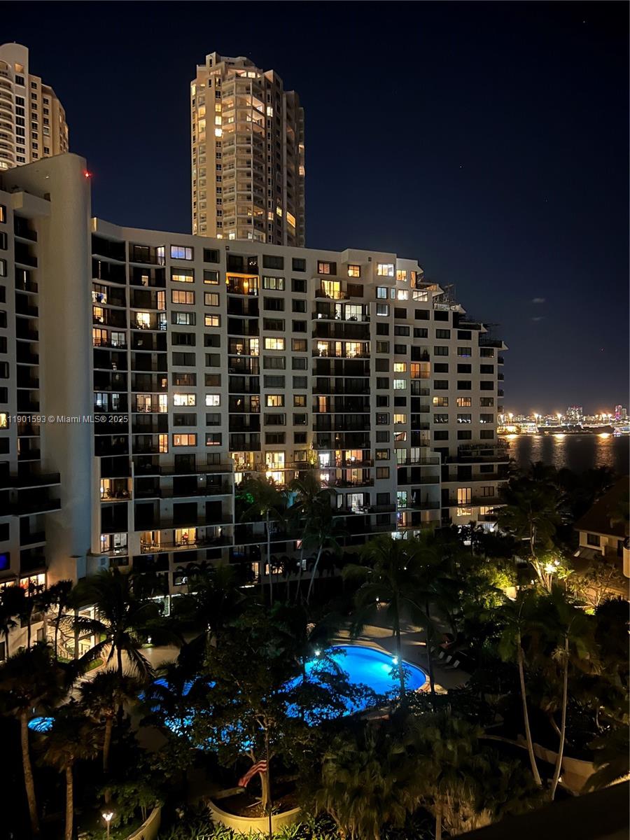 image Brickell Key One46