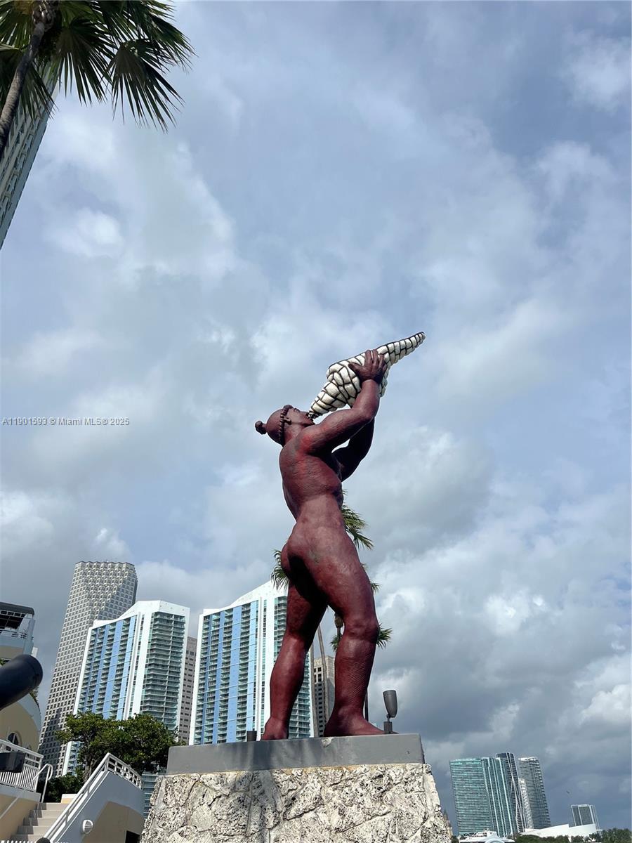 image Brickell Key One50