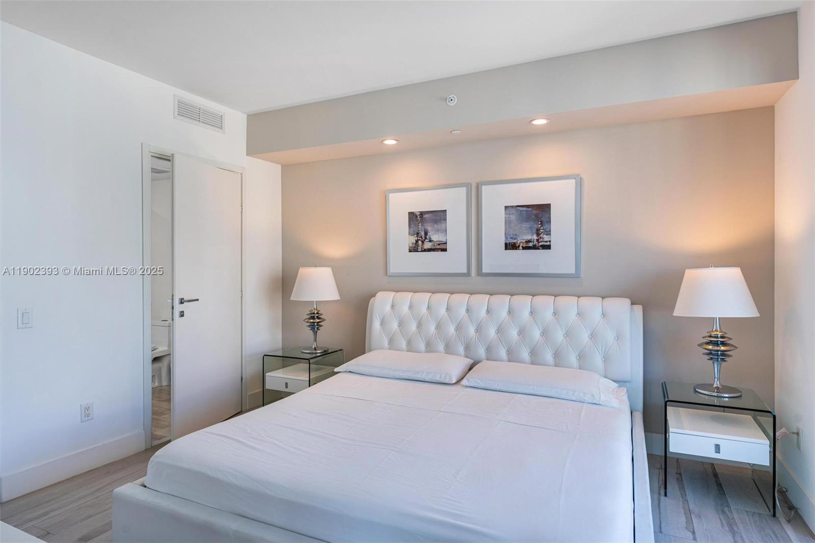 image Brickellhouse13