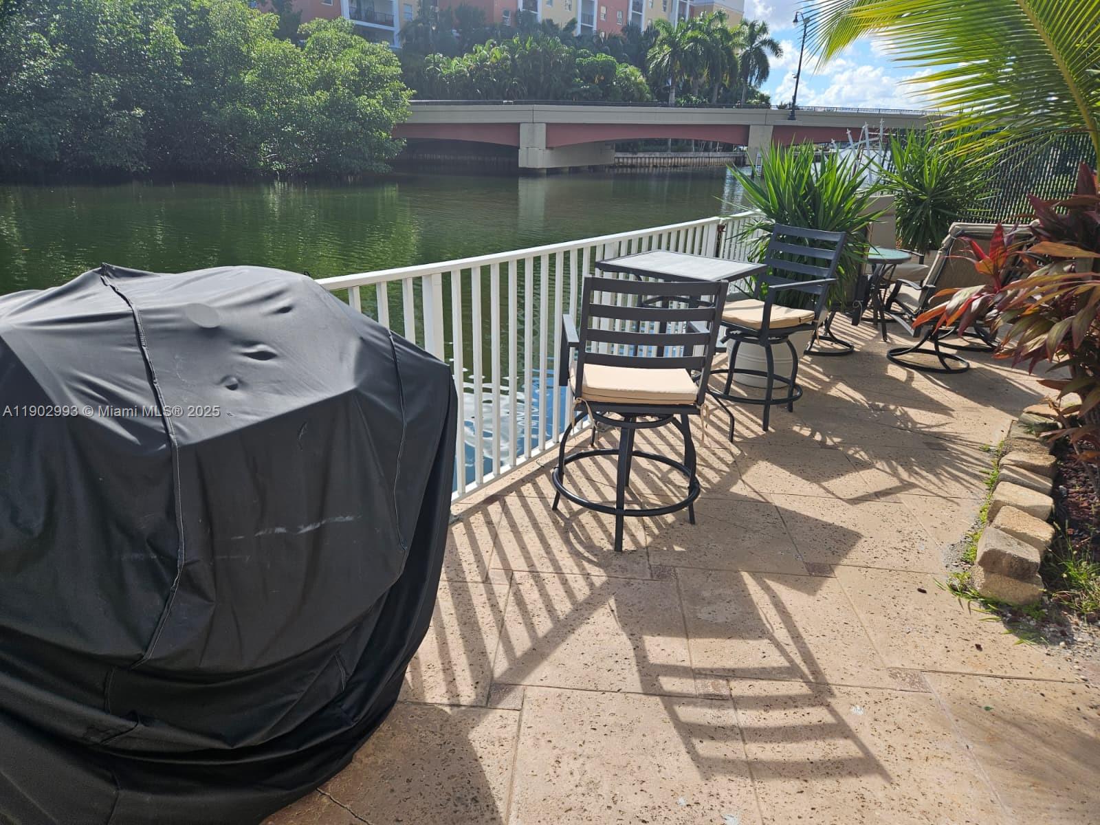 image Winston Tower 30017