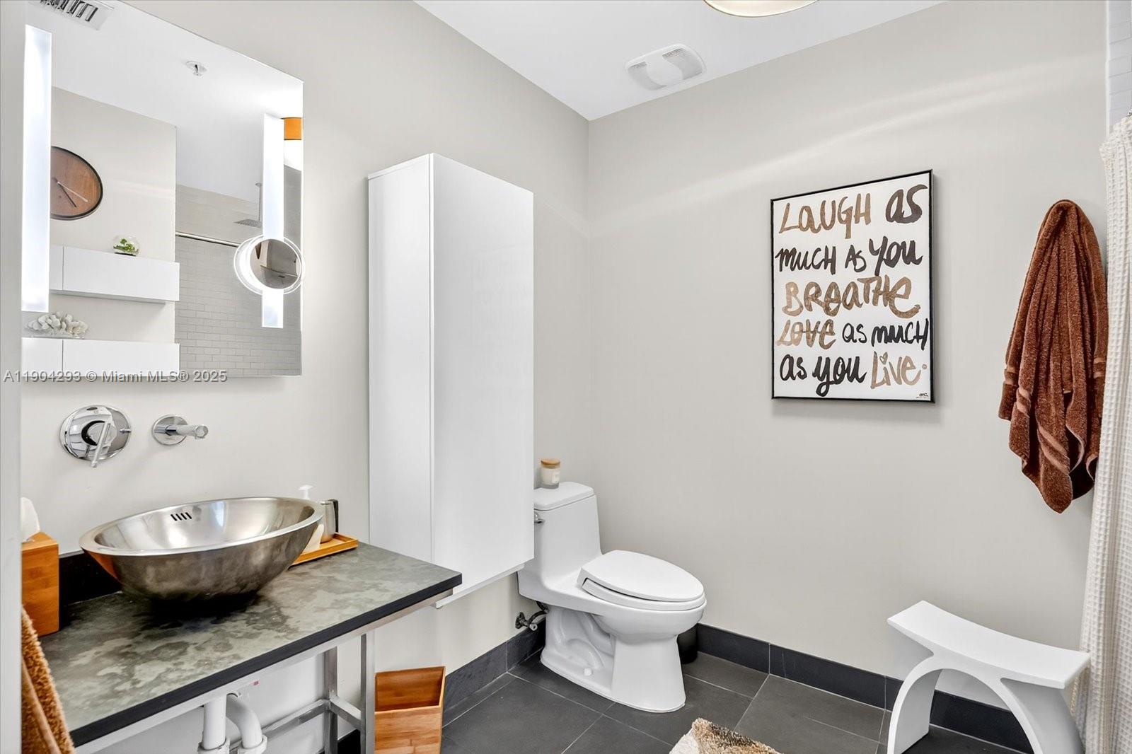 image The Montclair15