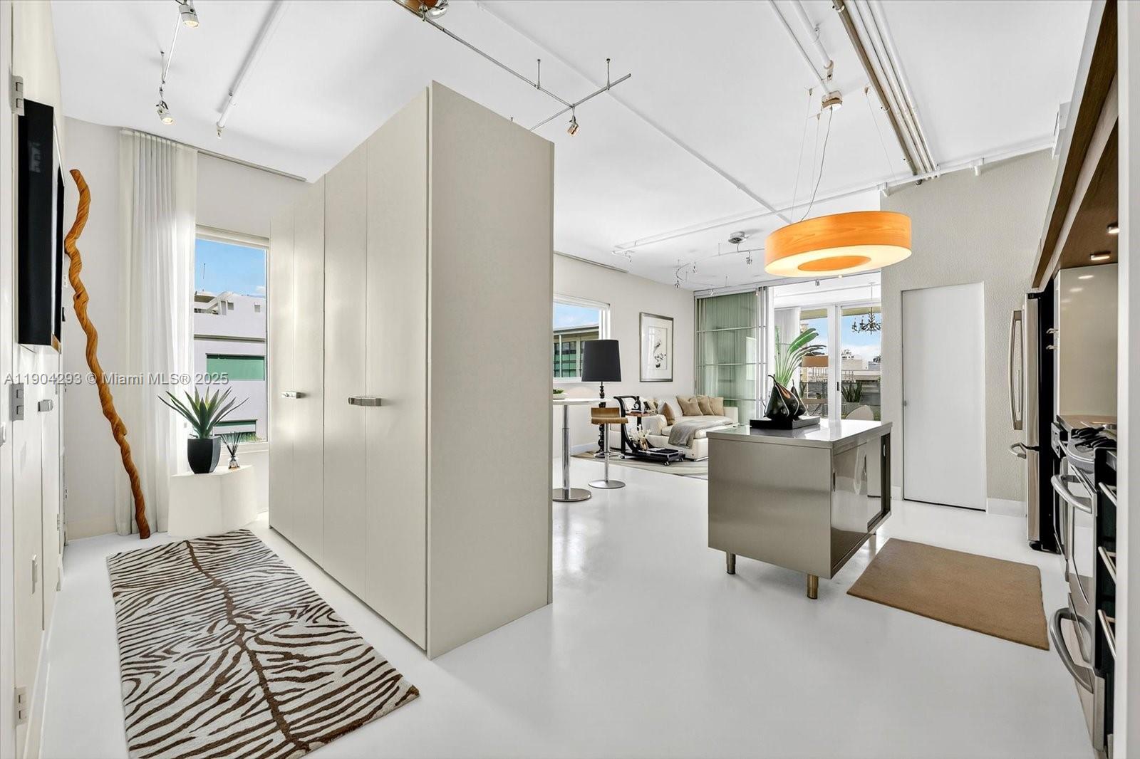 image The Montclair7